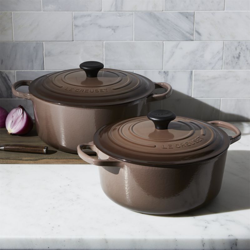 Brown Cookware Pot Set for Kitchen Counter
