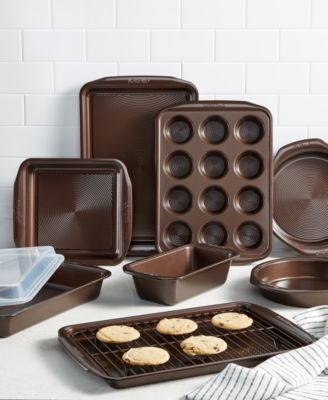 Circulon Symmetry Nonstick Chocolate Brown 5-Pc. Bakeware Set - Macy's