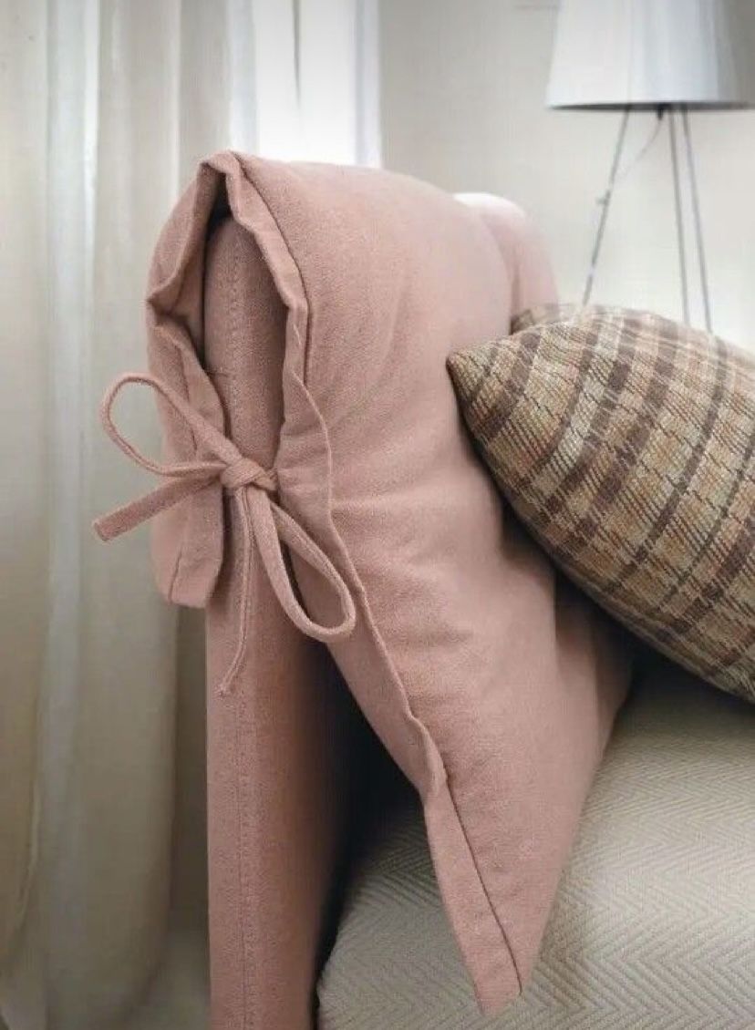 Diy Headboard Pillow, Headboard Cover Slipcovers Diy, Pink Draft Excluder, Pillow Headboard Diy, Headboard Pillow Diy, Diy Headboard Cushion, Headboard Cover Diy, Pillow Headboard Diy Cushions, Bed Wrap Diy