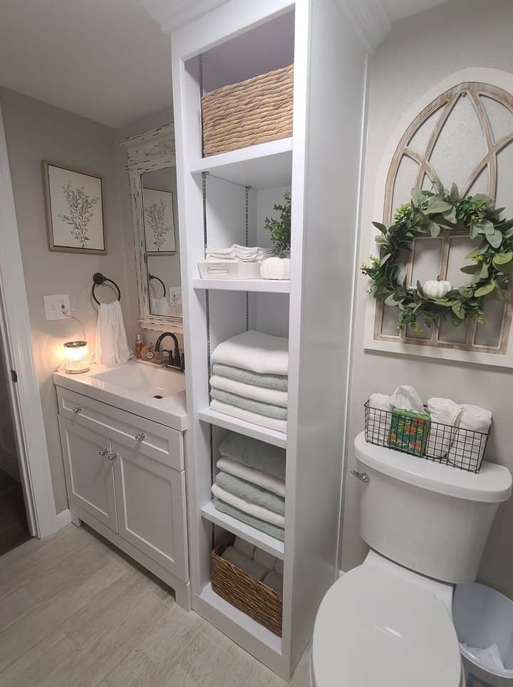 Bathroom Vanity With Space On Sides, 4×9 Bathroom Design, Standard Bathroom Remodel Ideas, Bathroom Layout With Linen Closet