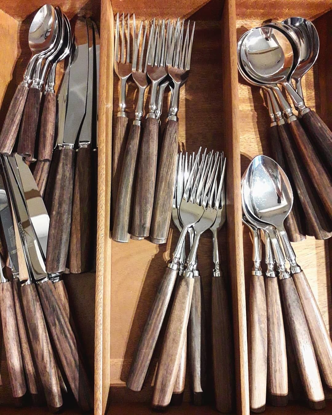 Vintage Cutlery Set for Classic Table Settings