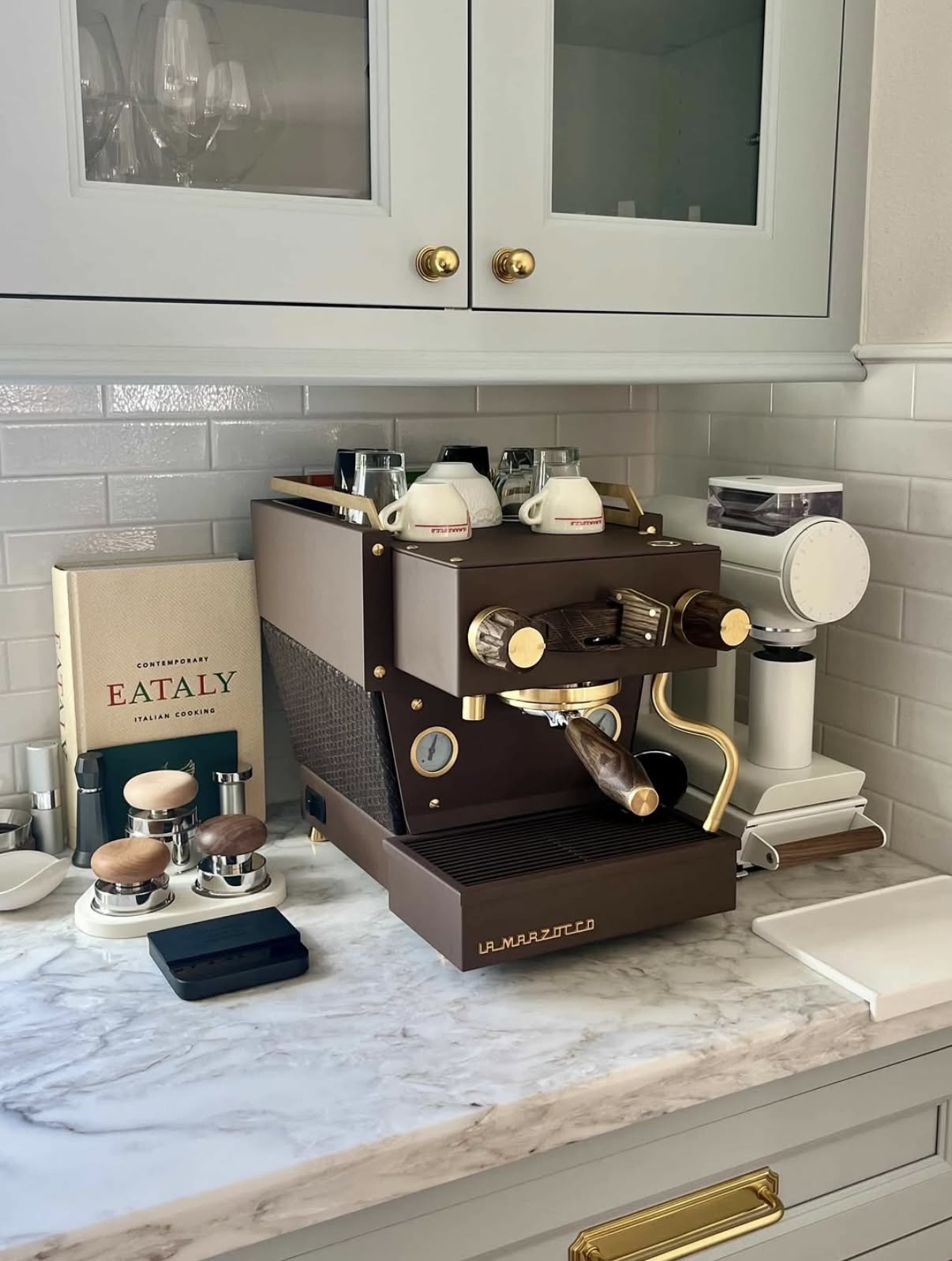 Espresso Machine for a Home Coffee Bar