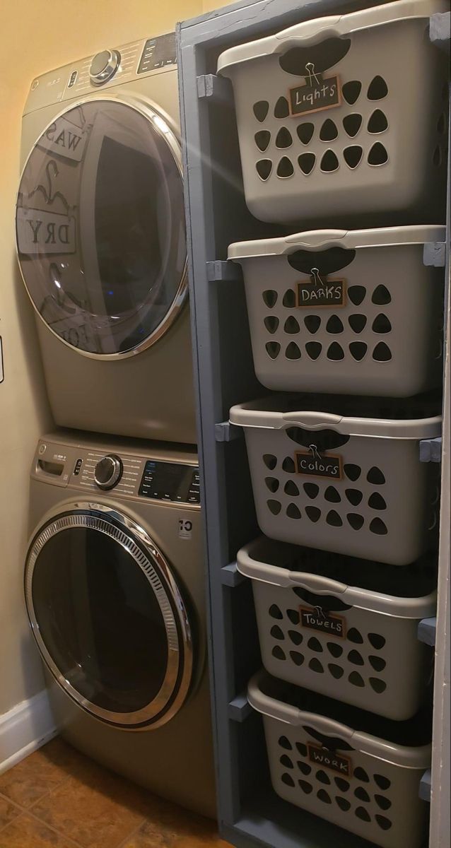 Laundry Combo, Diy House Storage Ideas, Washer Room Ideas Small Spaces, Diy Laundry Room In Garage, Small Laundry Room Ideas Stacked Washer