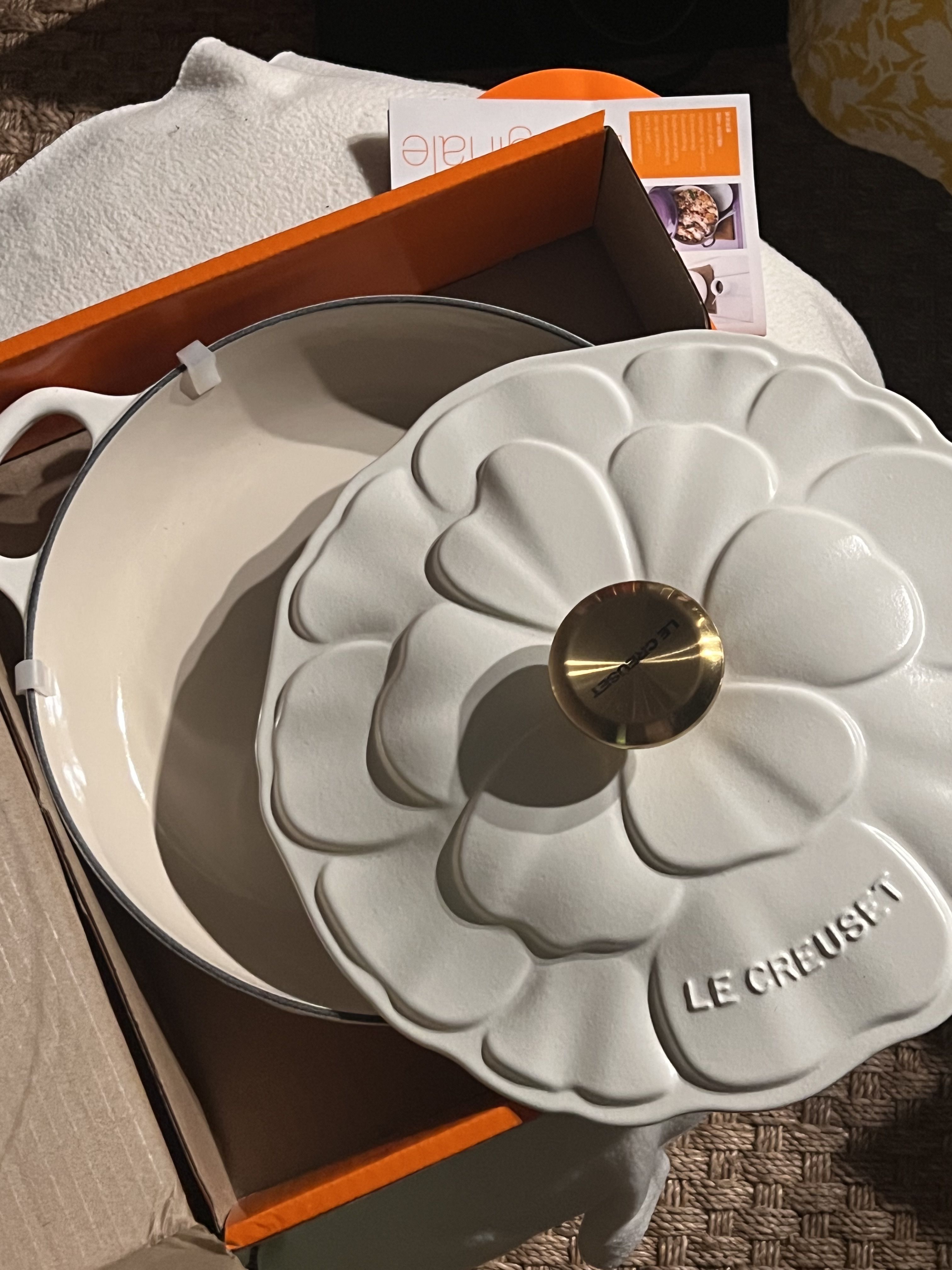 White Dinnerware Set with a Large Serving Dish