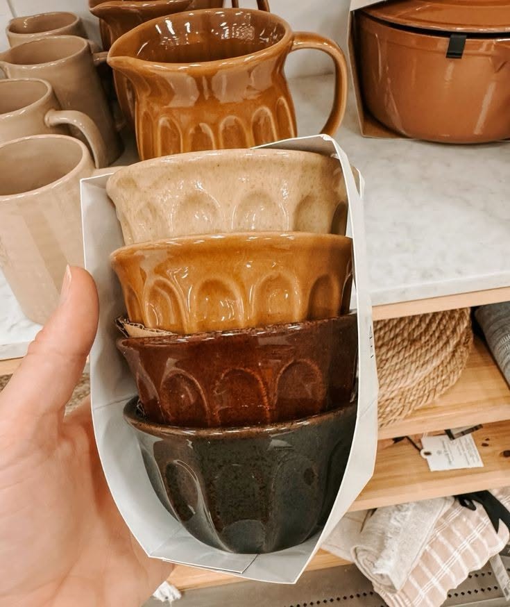 Kitchen Cup Set with Cookware Shelf Display