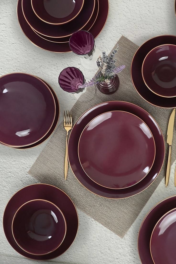 Moody Plum Dinnerware Set for Elegant Dining