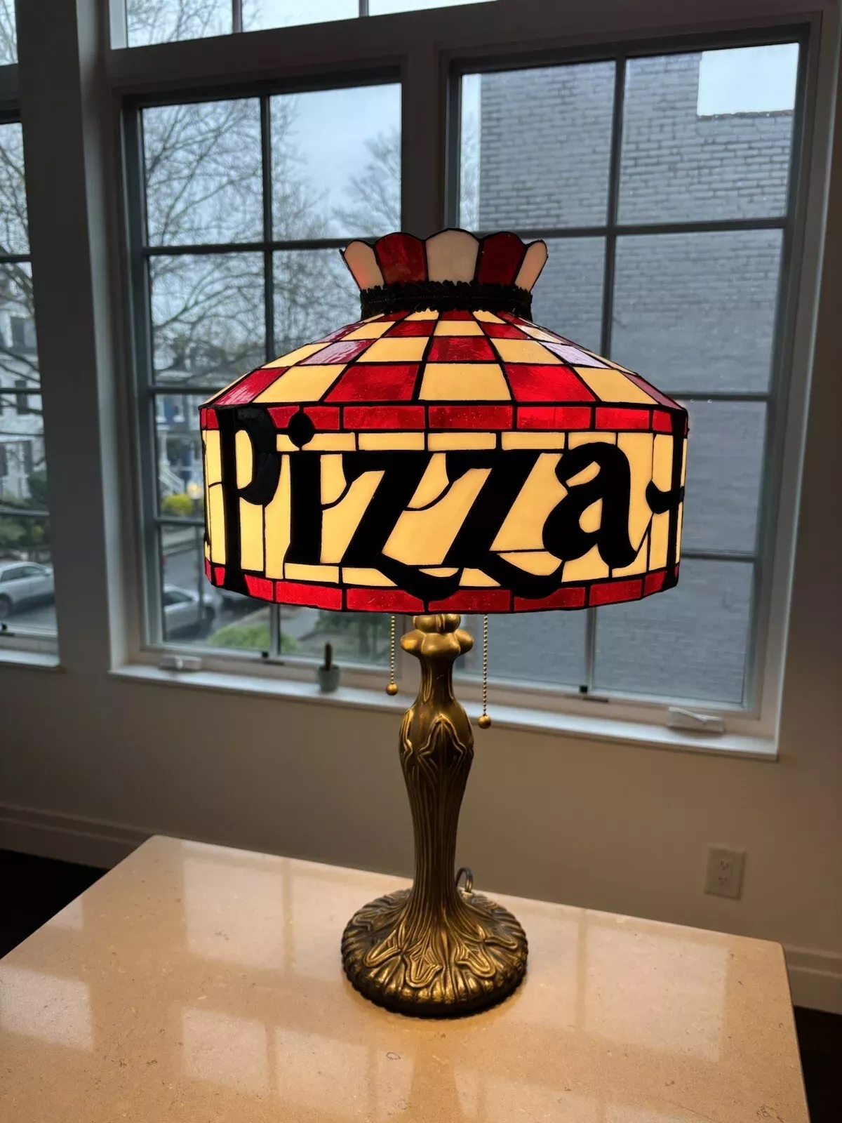 Vintage Pizza Hut Lamp — Tiffany Style Desk Lamp with Iron Stand — NEW
