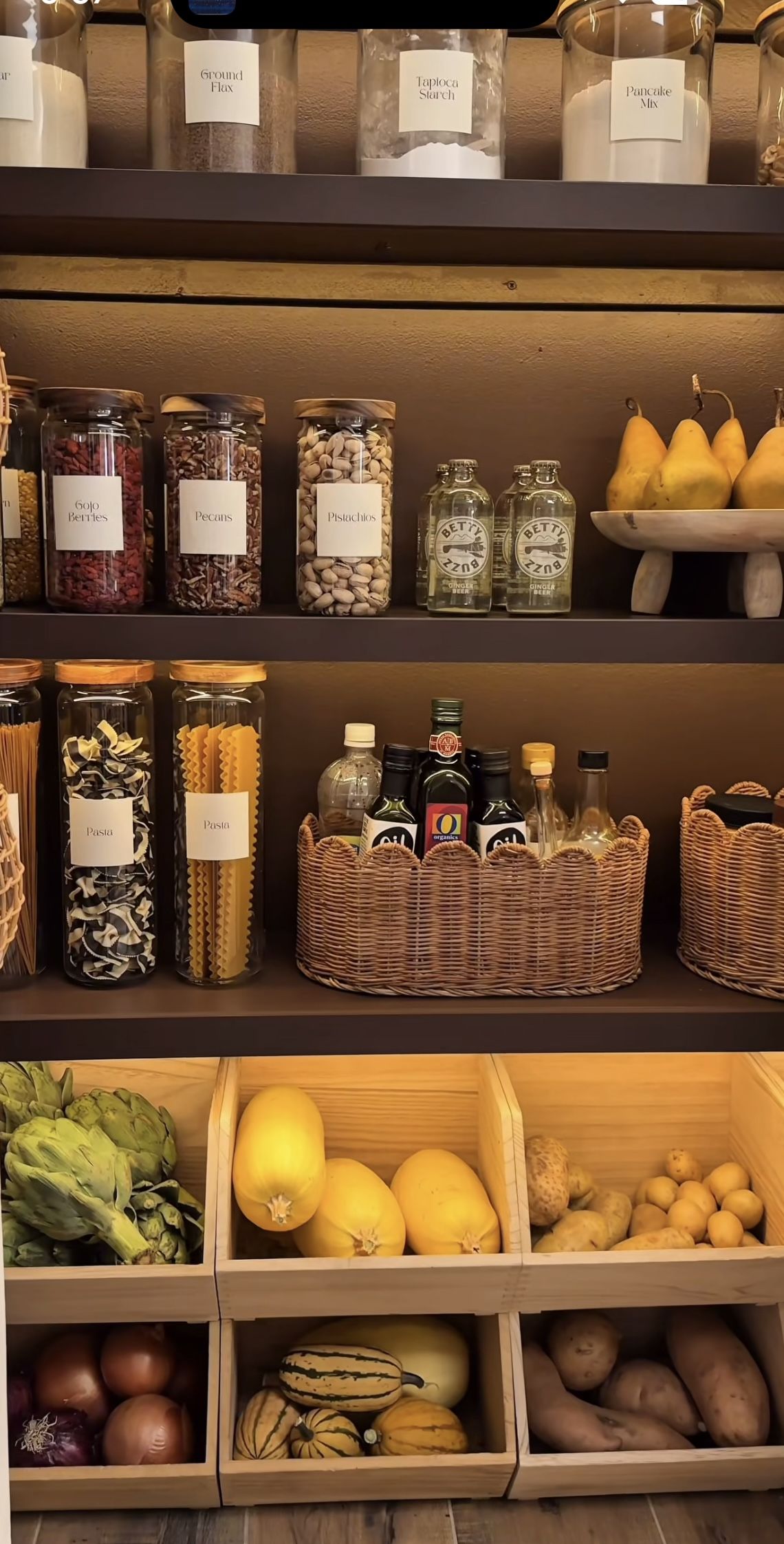 Pantry Inspiration, House Organisation, Kitchen Organization Pantry, Butler Pantry, Kitchen Organisation, Food Pantry Organizing, Home Organisation