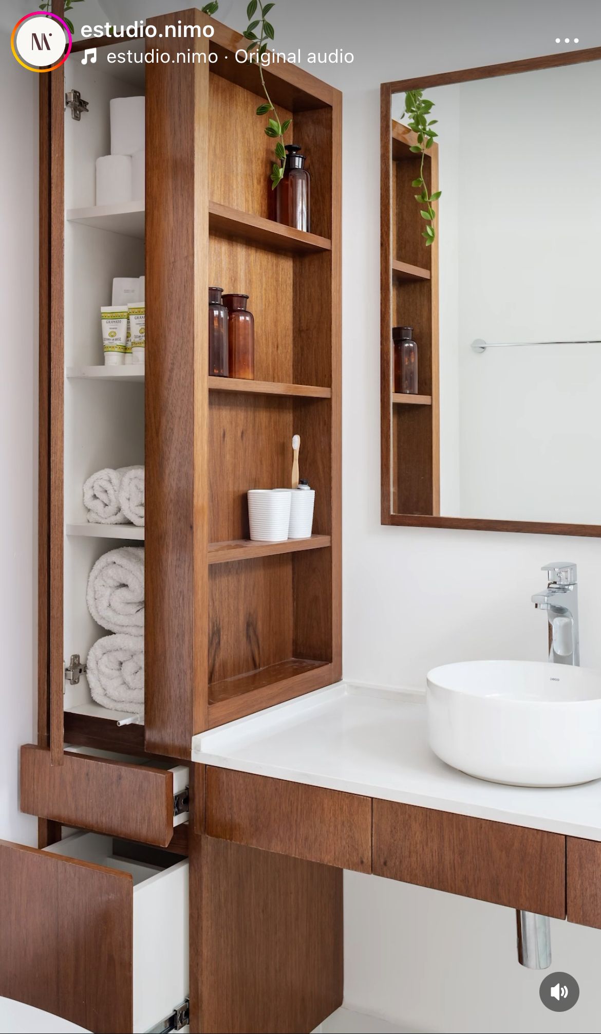 Downstairs Bathroom, Bathroom Redo, Upstairs Bathrooms, Bathroom Inspiration Decor, Bathroom Renos, House Bathroom, Bath Remodel, Laundry In Bathroom, Diseño Interiores Casas