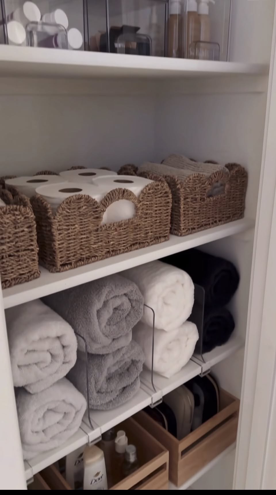 Product Organization, Apartment Organization Ideas, House Organization Ideas, Home Organization Aesthetic, Organised Aesthetic, Room Organization Aesthetic