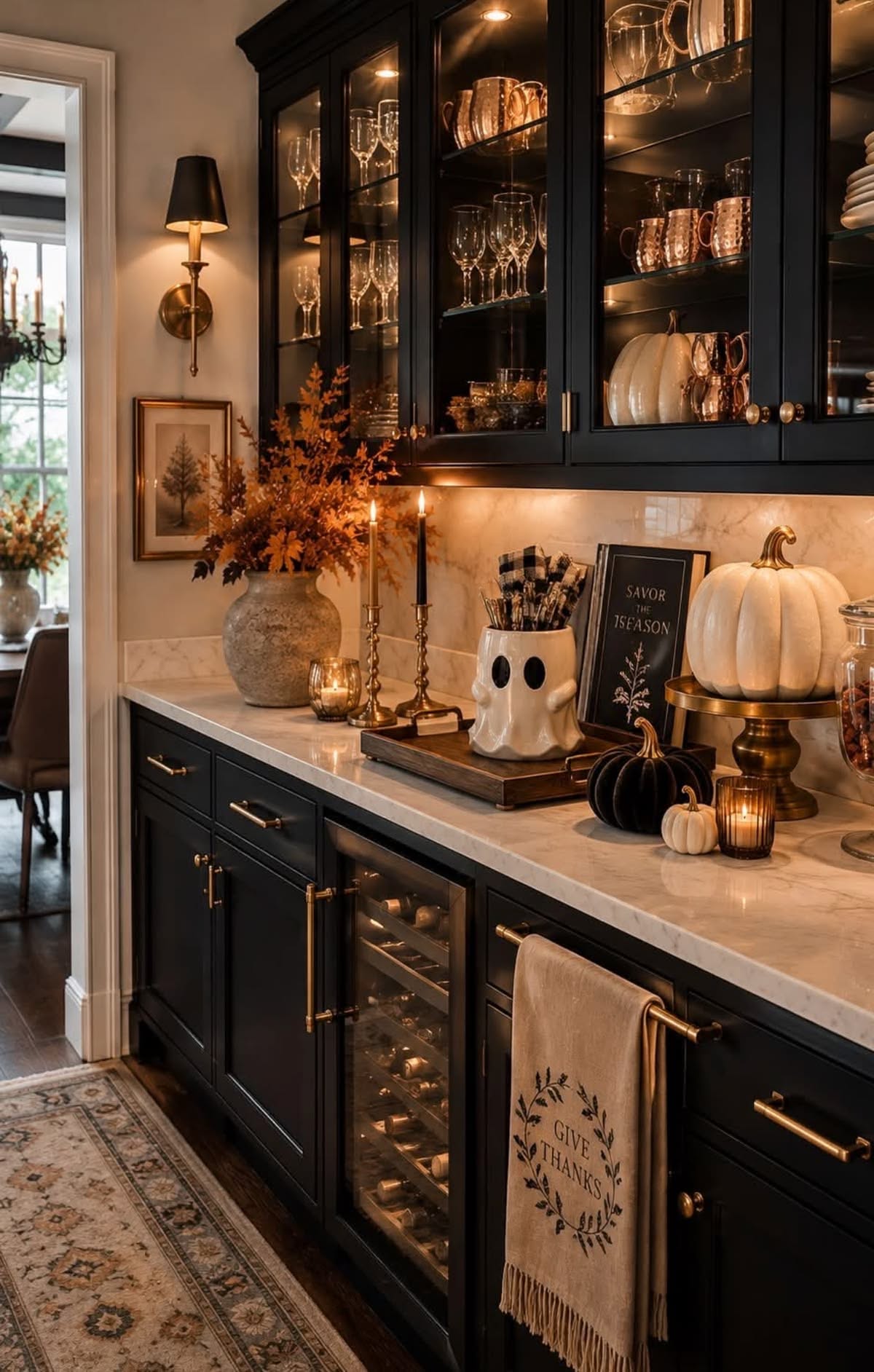 Elegant Kitchen Decor and Organization Inspiration