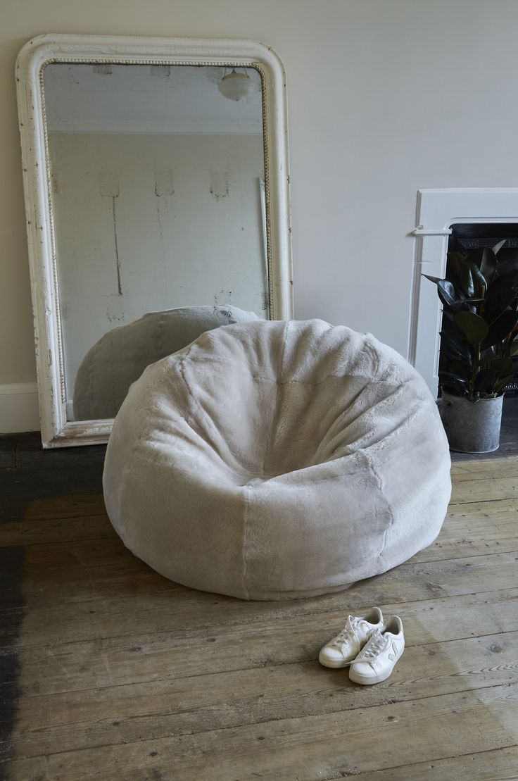 Beanbag For Bedroom, Living Room Supplies, Bing Bag Chairs, Bean Bags Bedroom, Beanie Bag, Cute Bean Bags, Beanbag Chairs