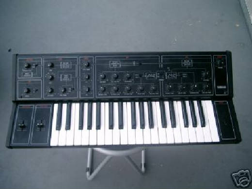 picture of Yamaha CS-10 at sonicstate.com