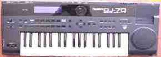 Roland DJ-70 Keyboard Sampler Synthesizer 1992