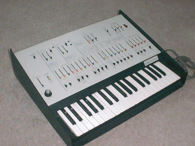 picture of ARP Odyssey 2800 (WHT) at sonicstate.com