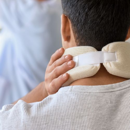 Accidentes de Resbalones y Mordeduras de Perro: Abogados en Canoga Park