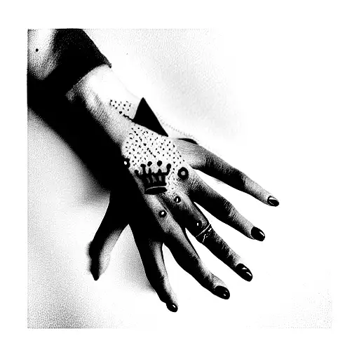 Mom Tattoo On Finger With Crown