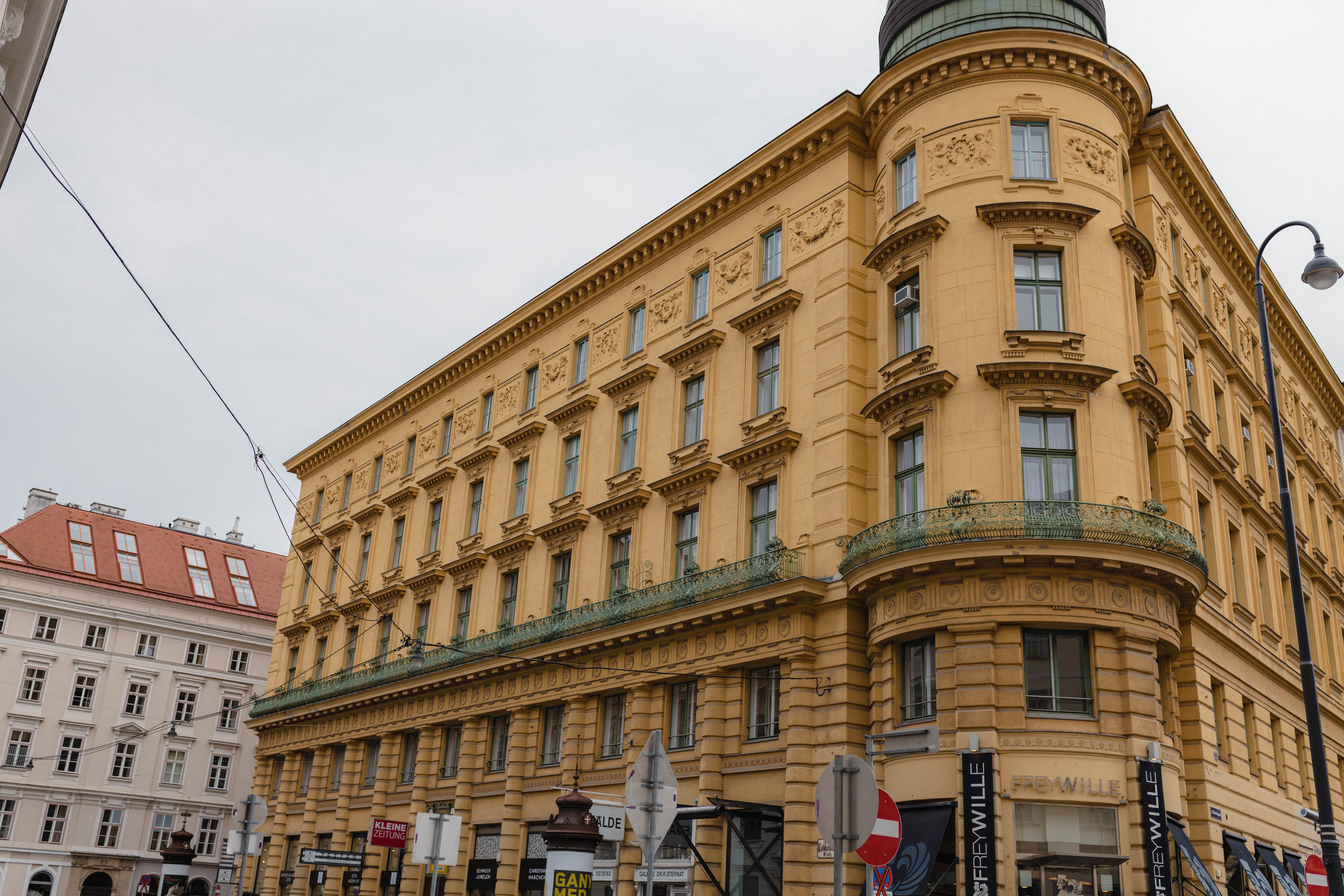 Vienna 42