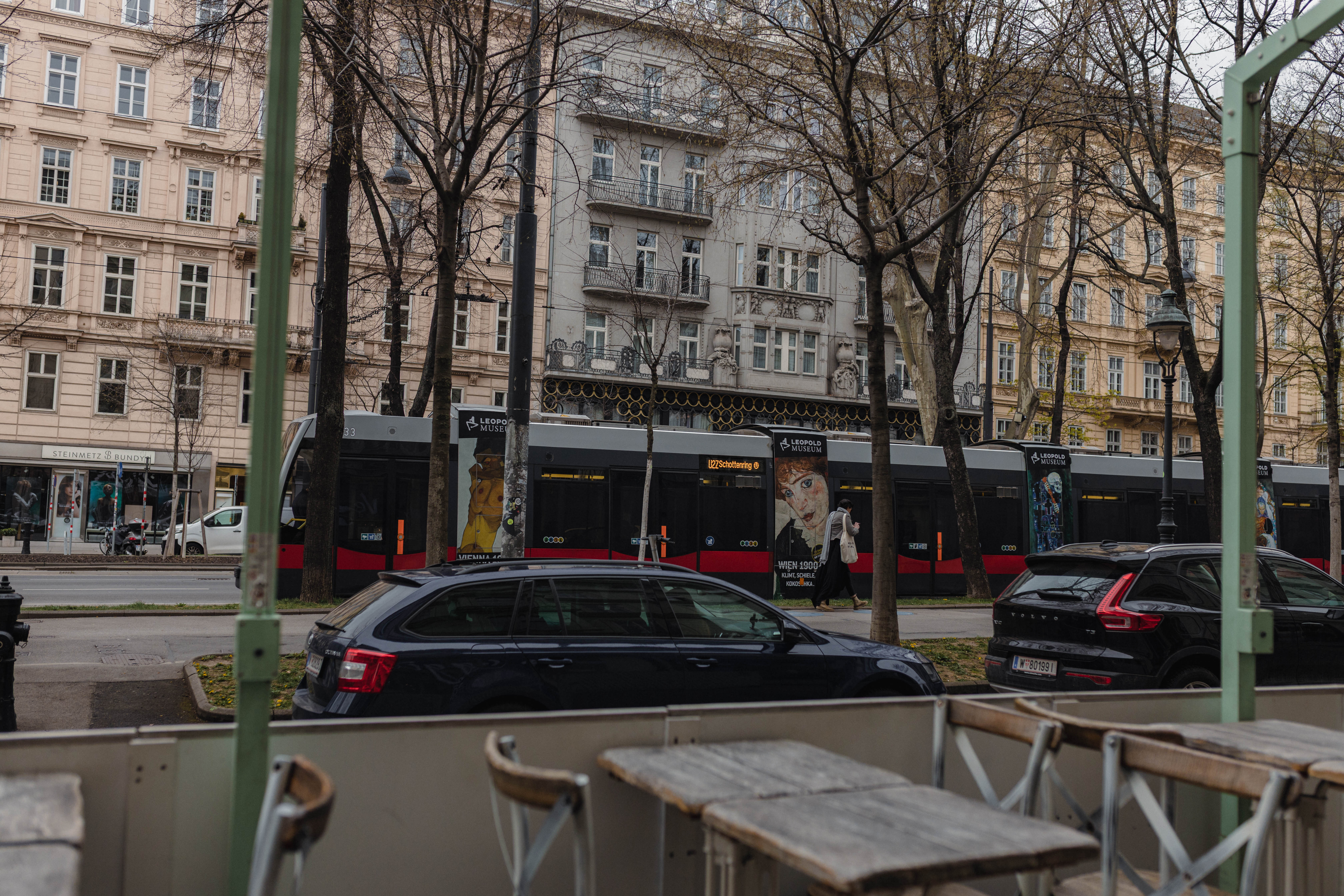 Vienna 77