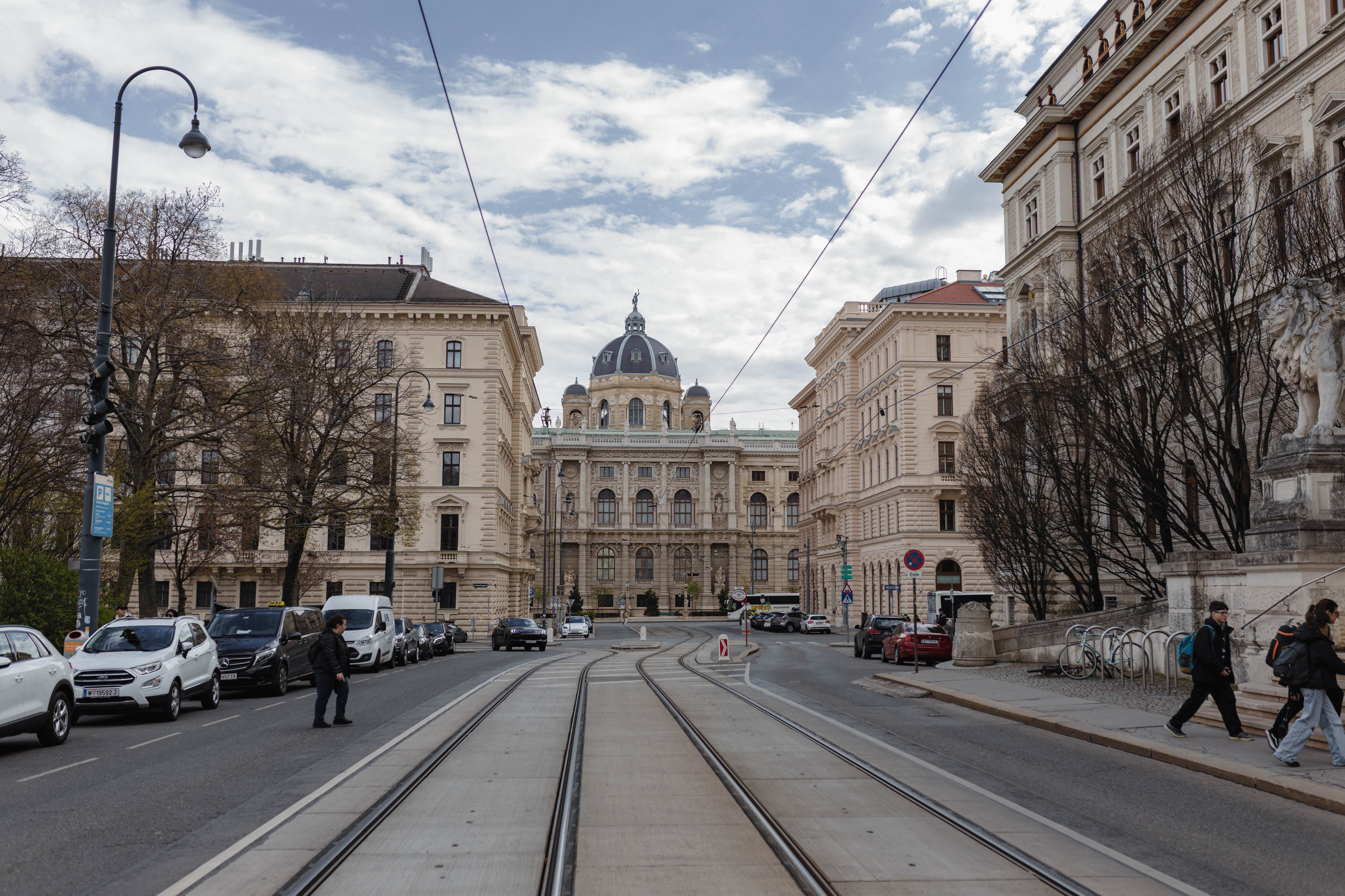 Vienna 228