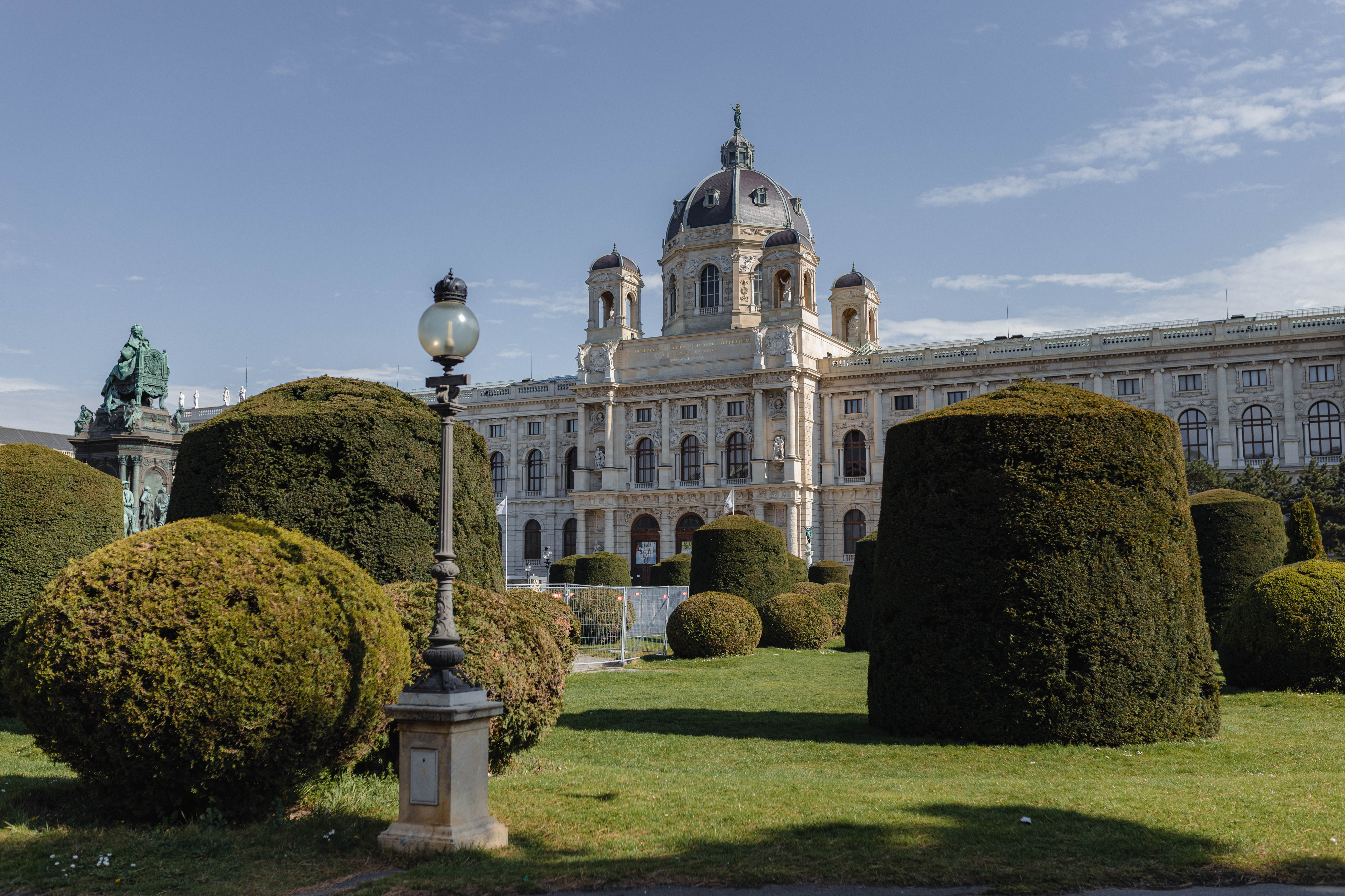 Vienna 244