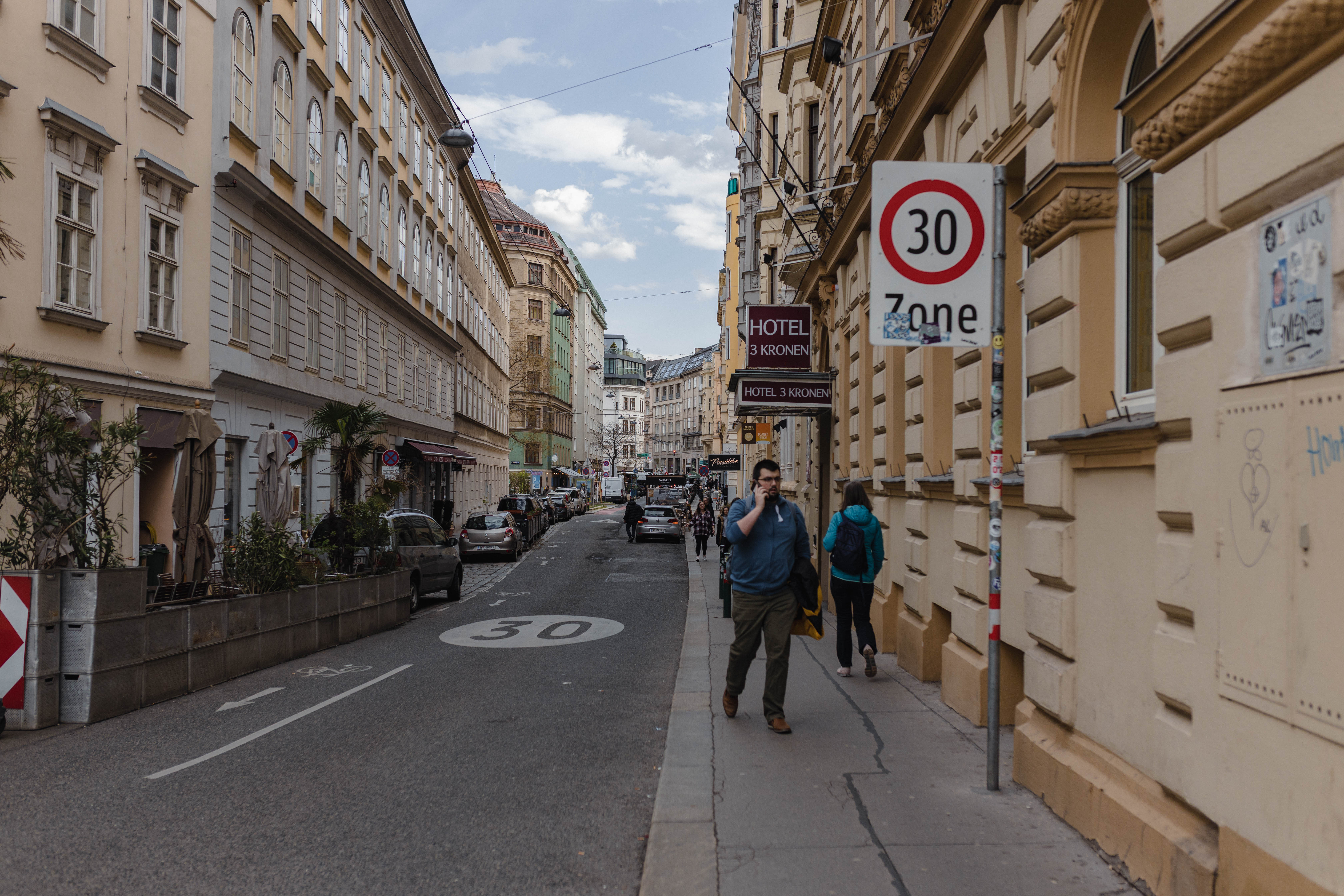 Vienna 284