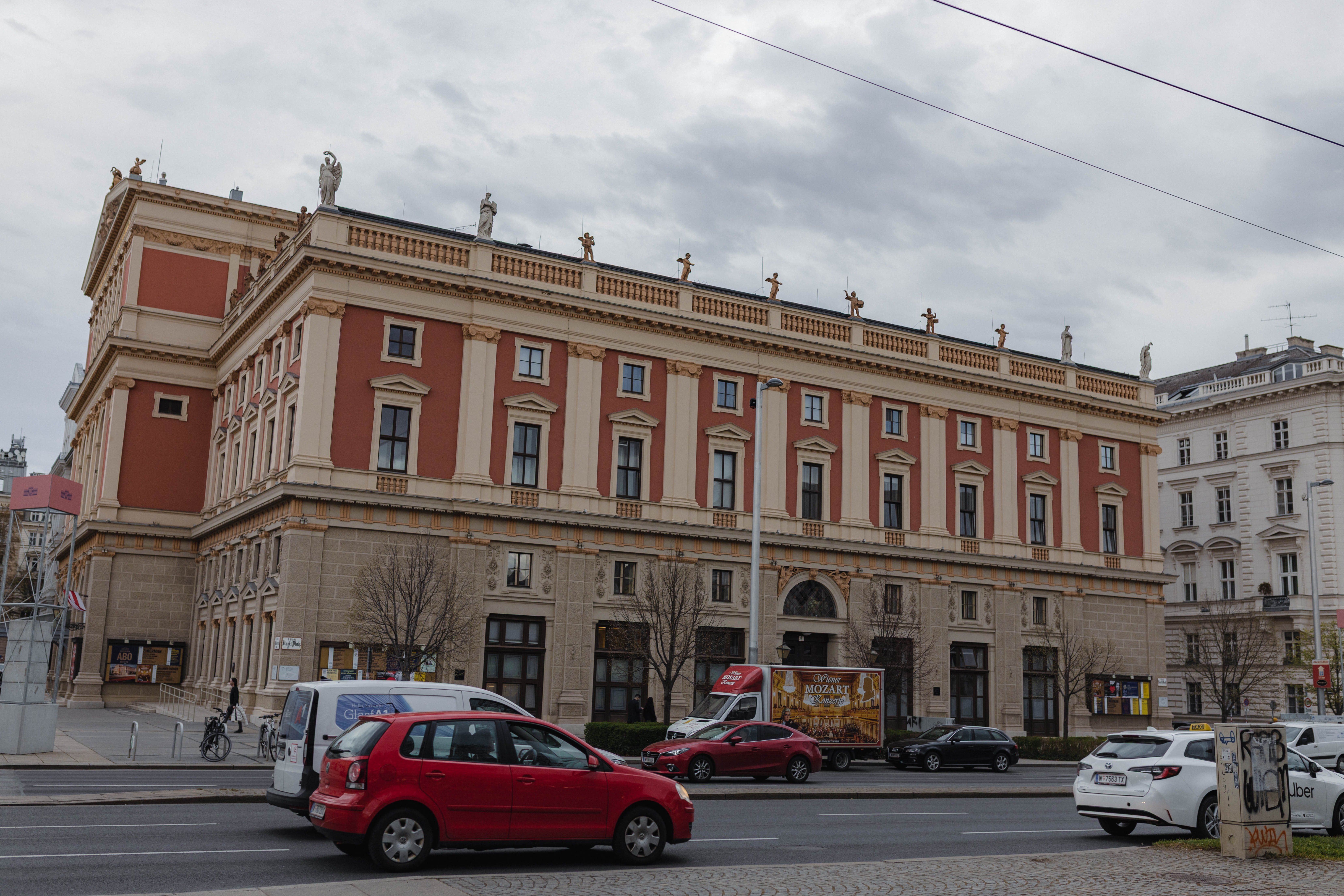 Vienna 320