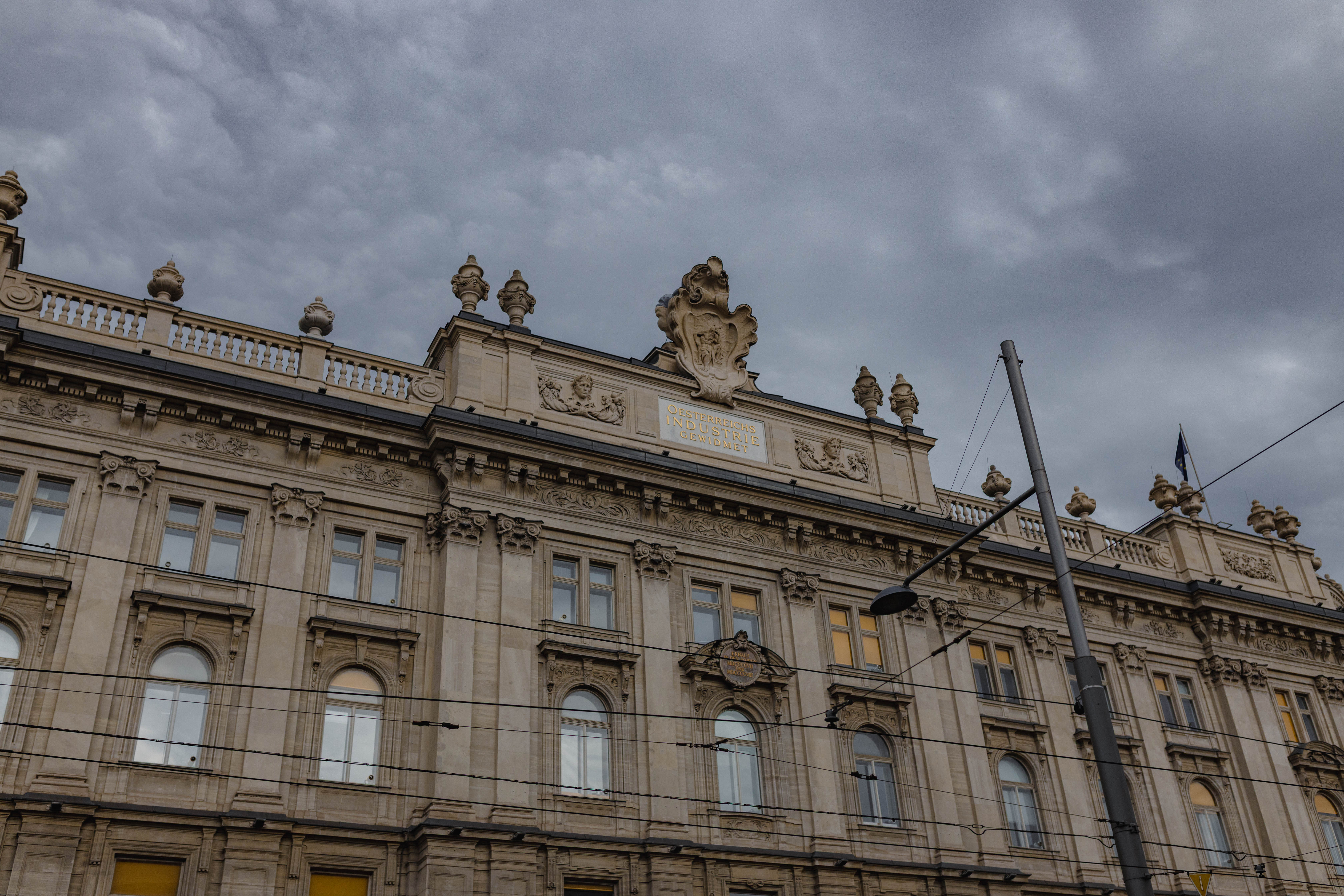 Vienna 332