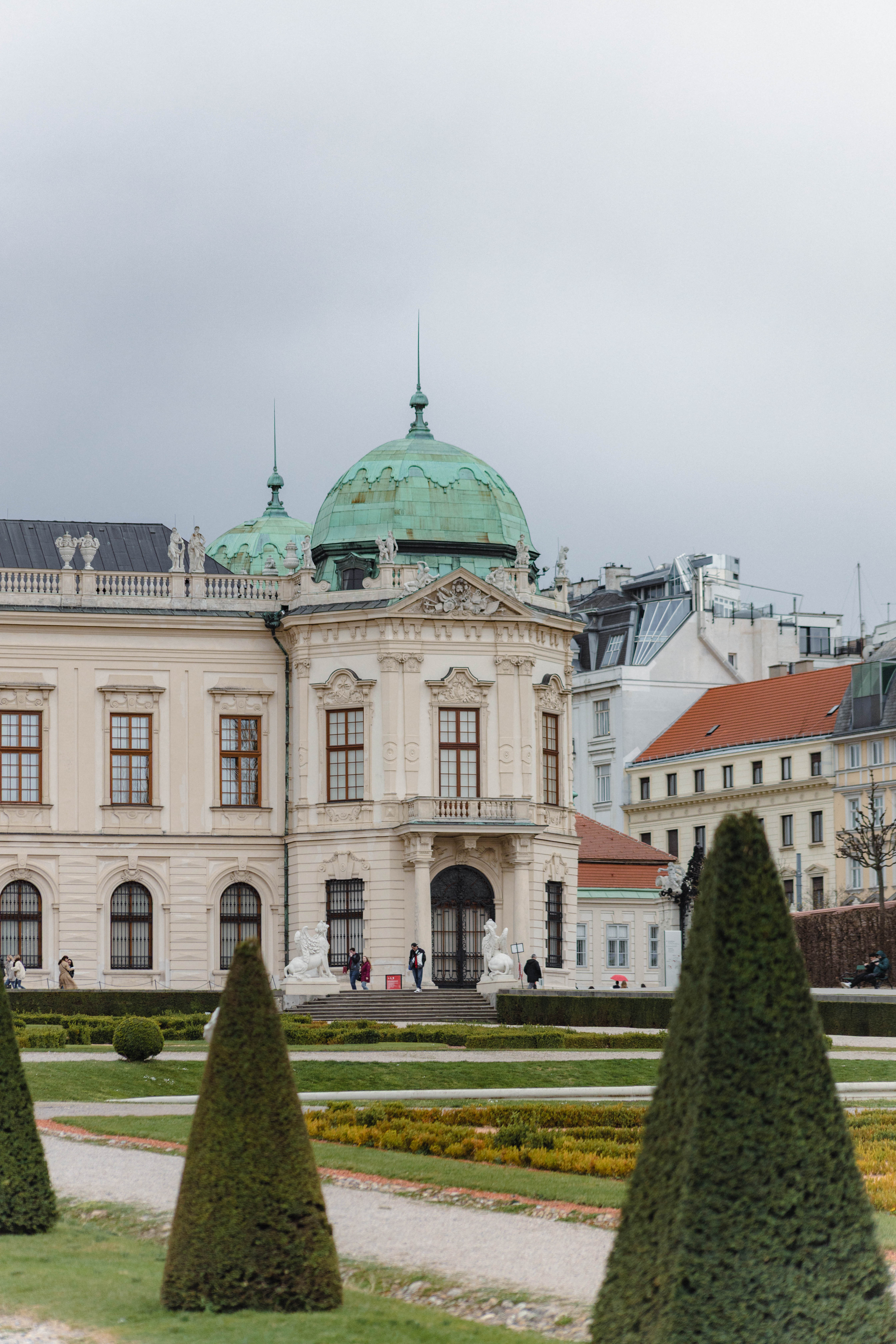 Vienna 384