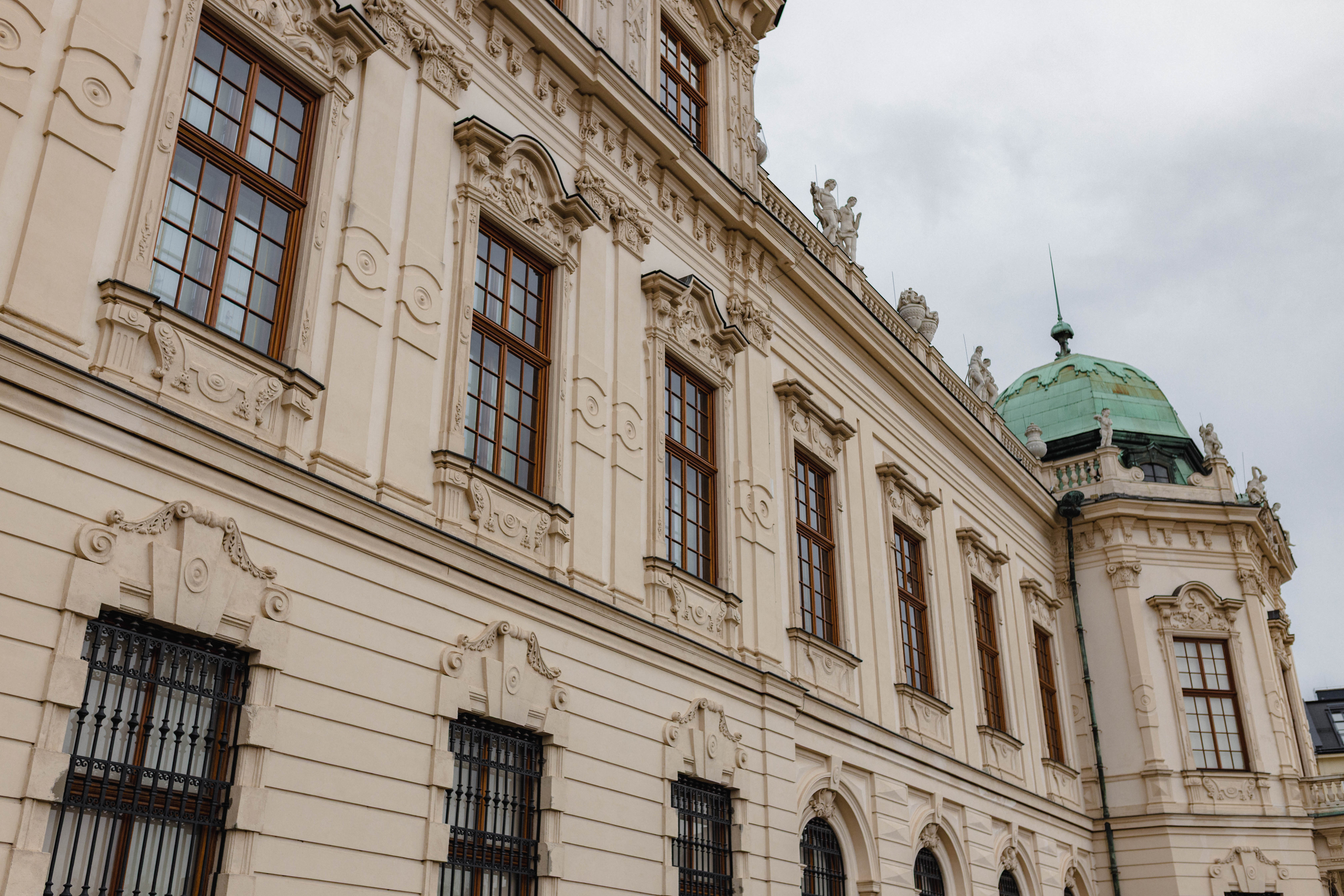 Vienna 389