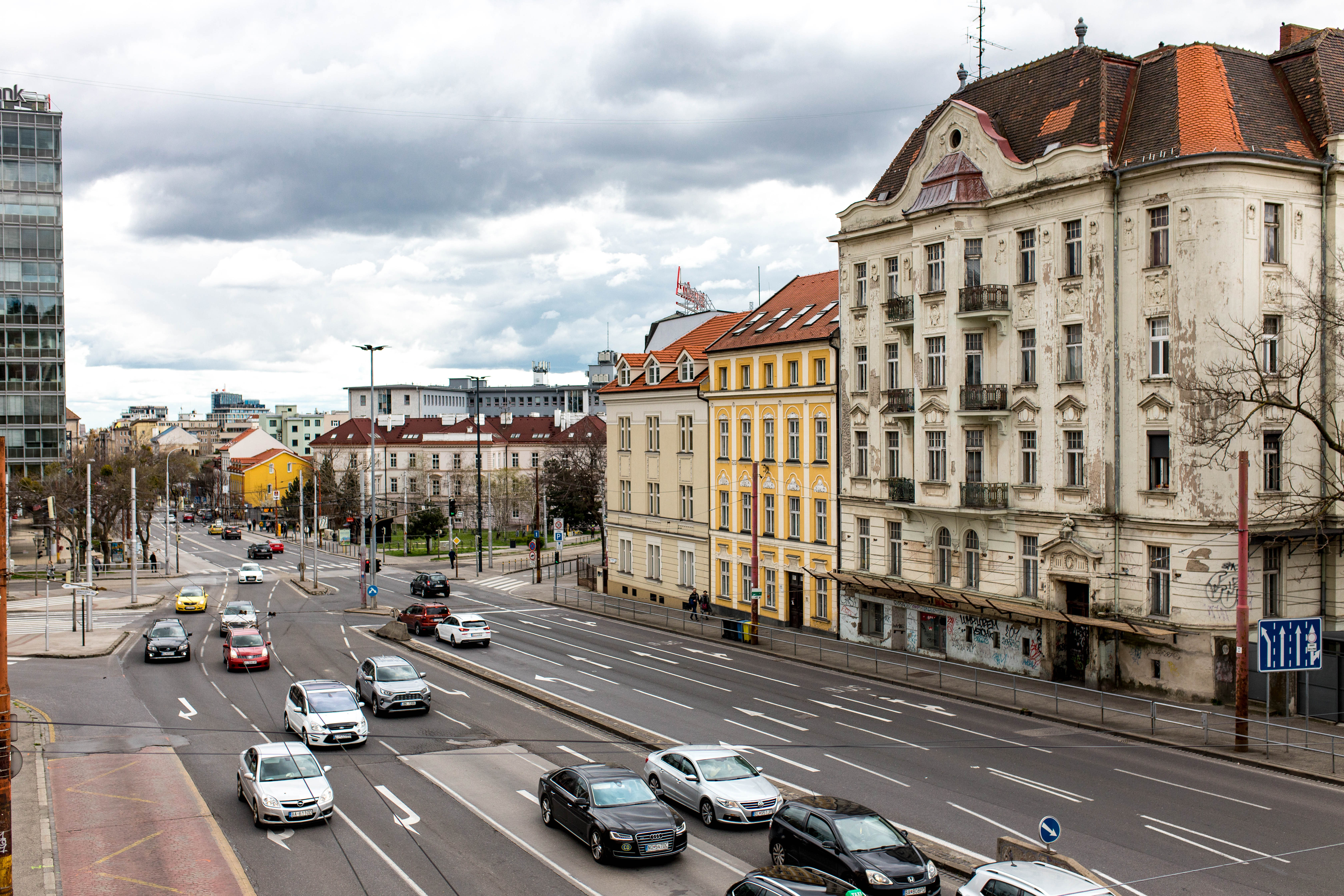 Bratislava 25