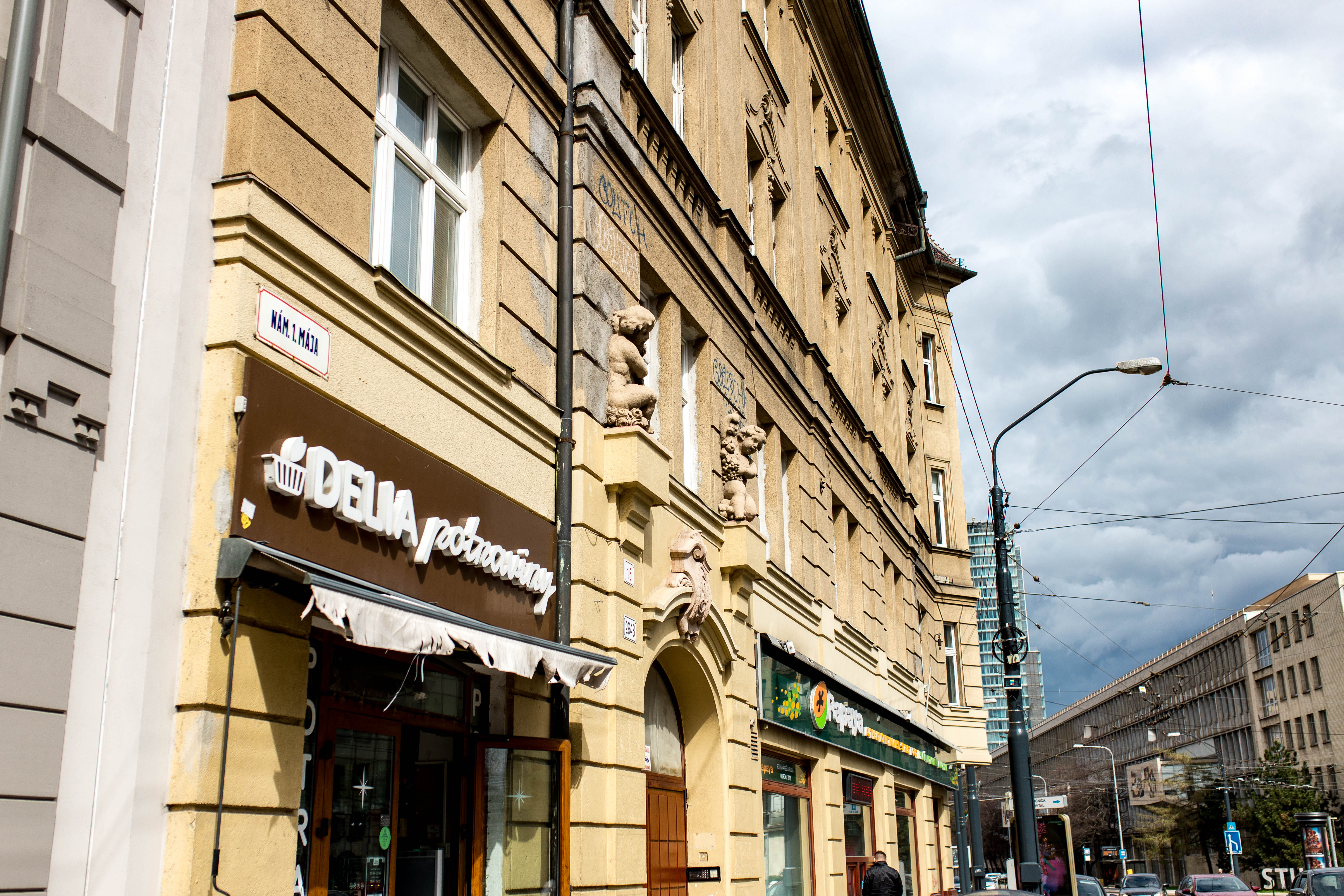 Bratislava 89