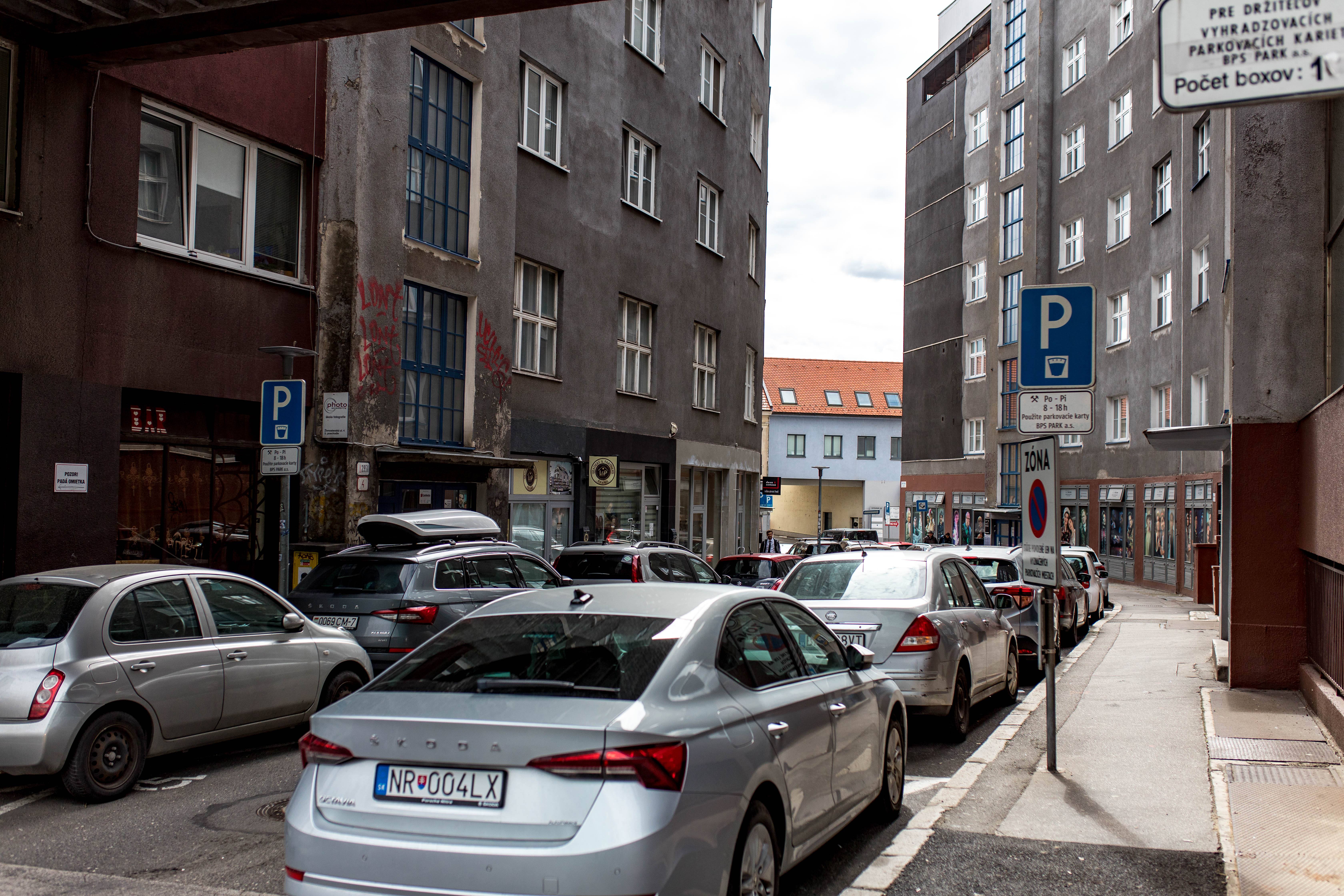 Bratislava 93