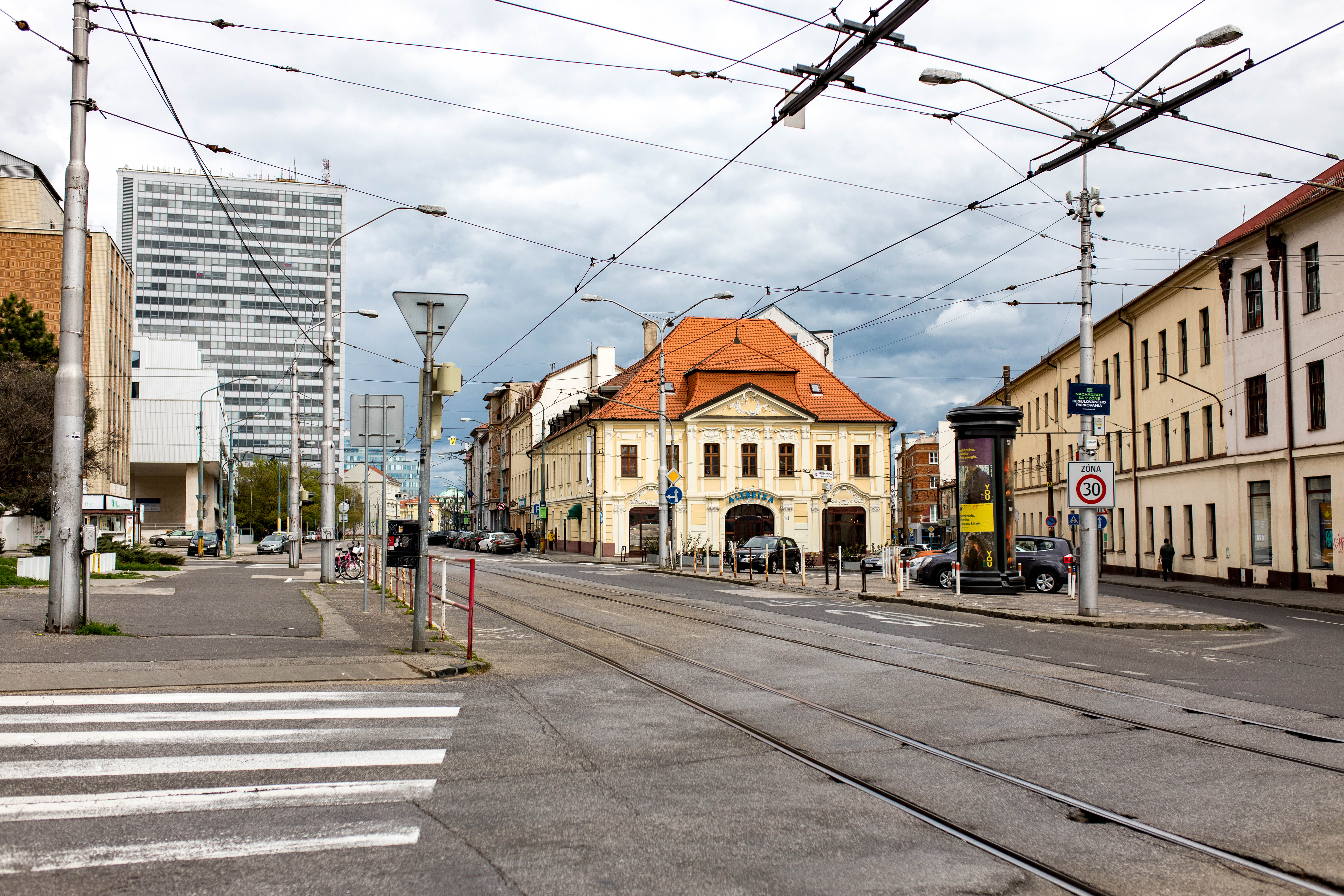Bratislava 98