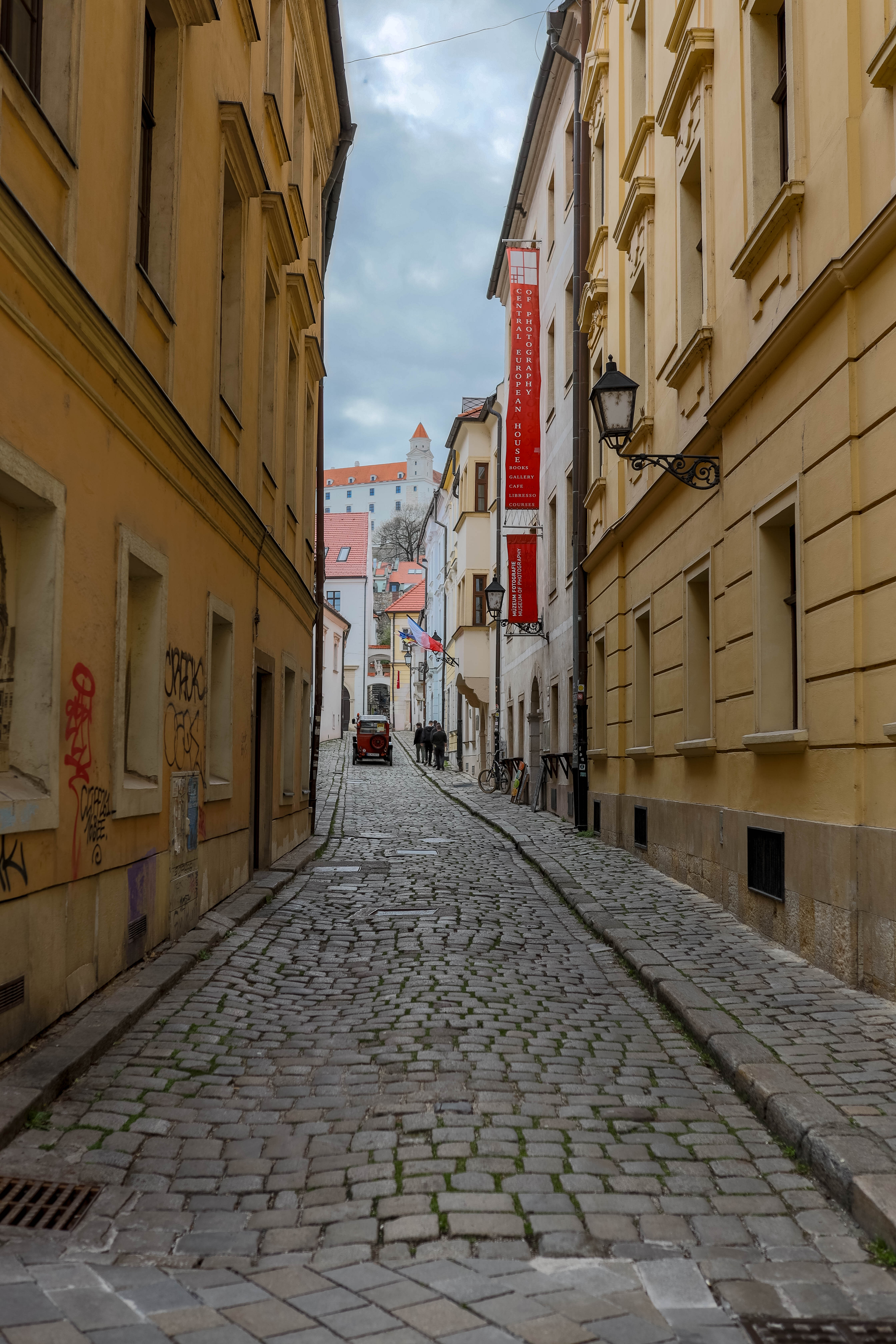 Bratislava 170