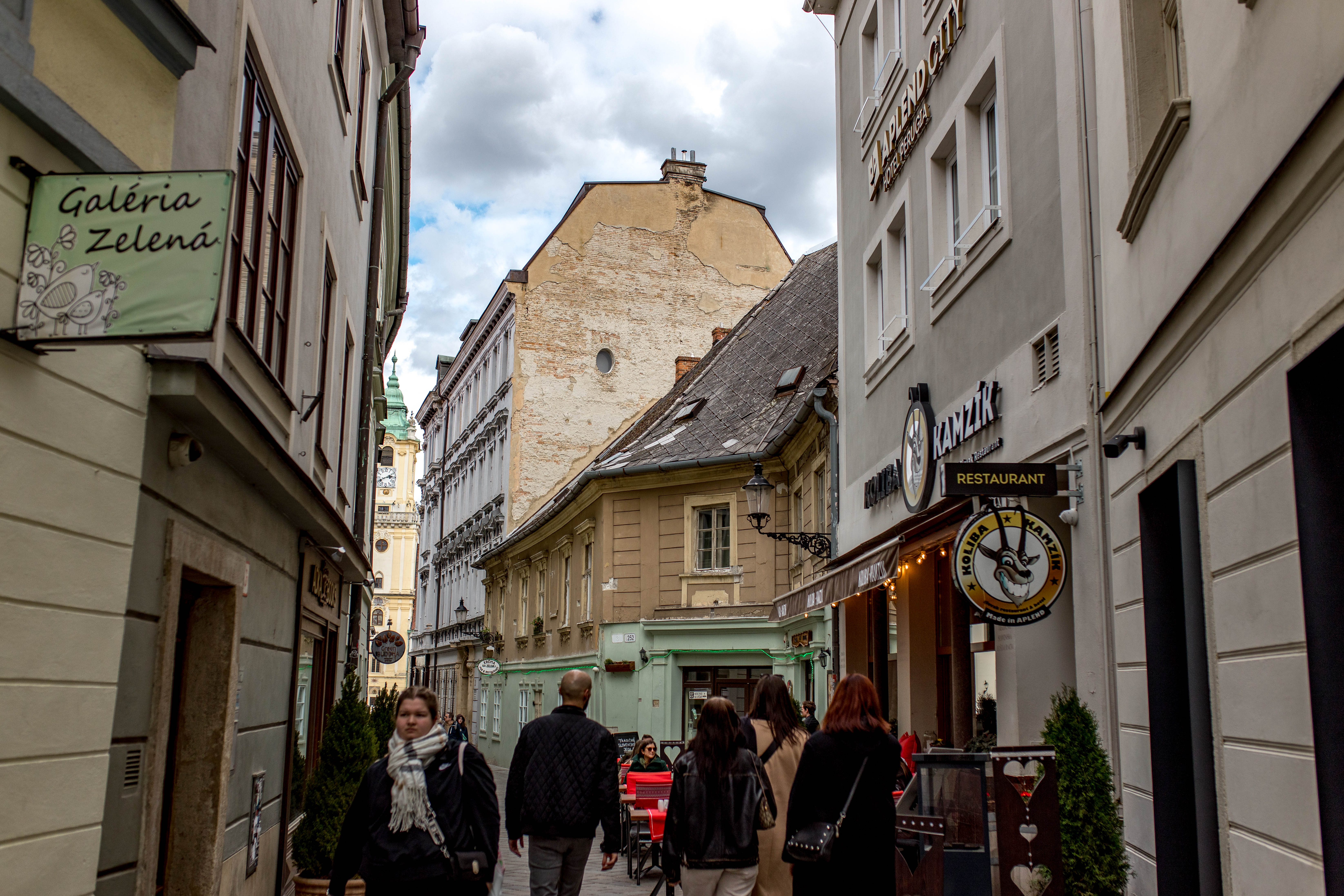 Bratislava 178