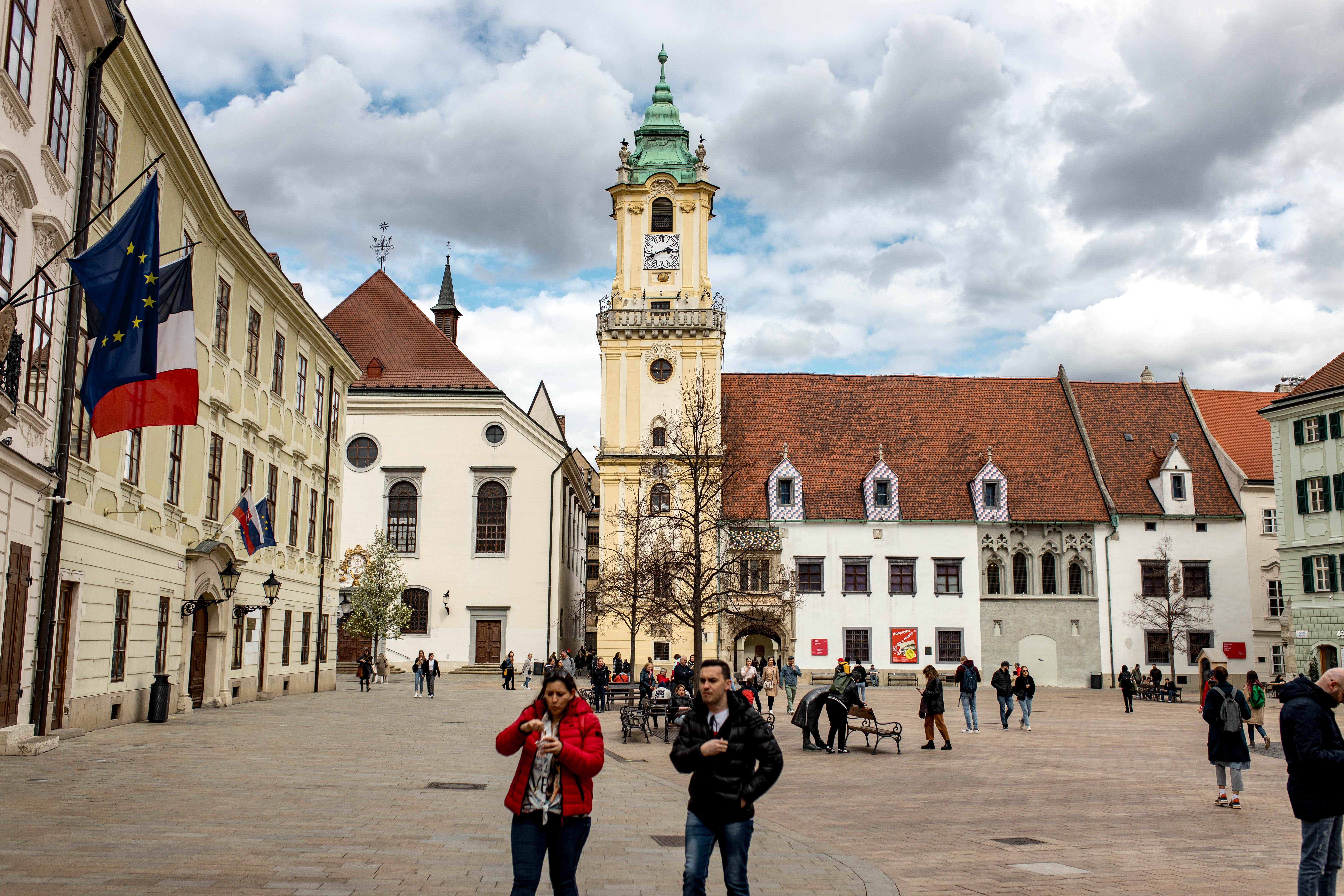 Bratislava 184