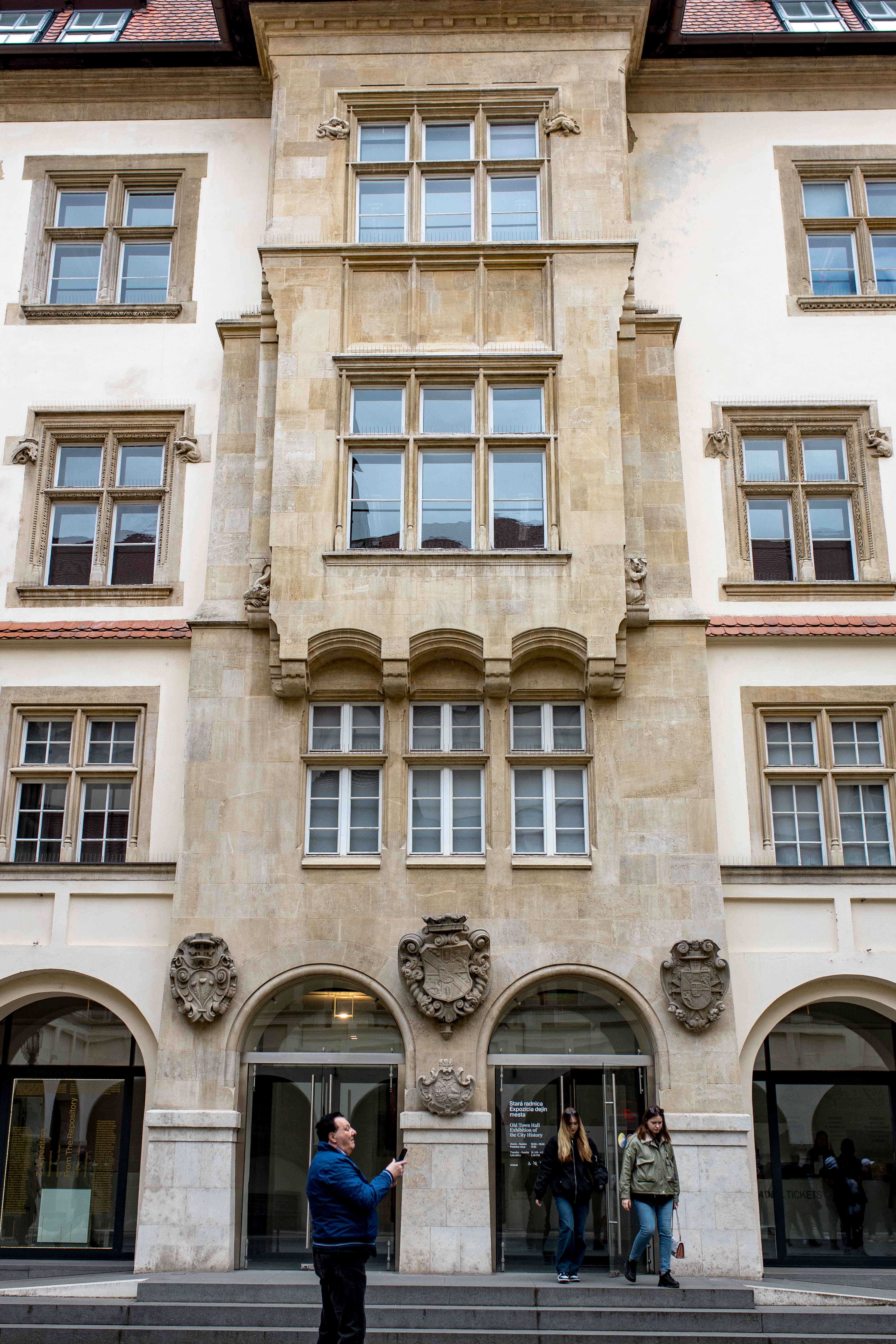 Bratislava 204