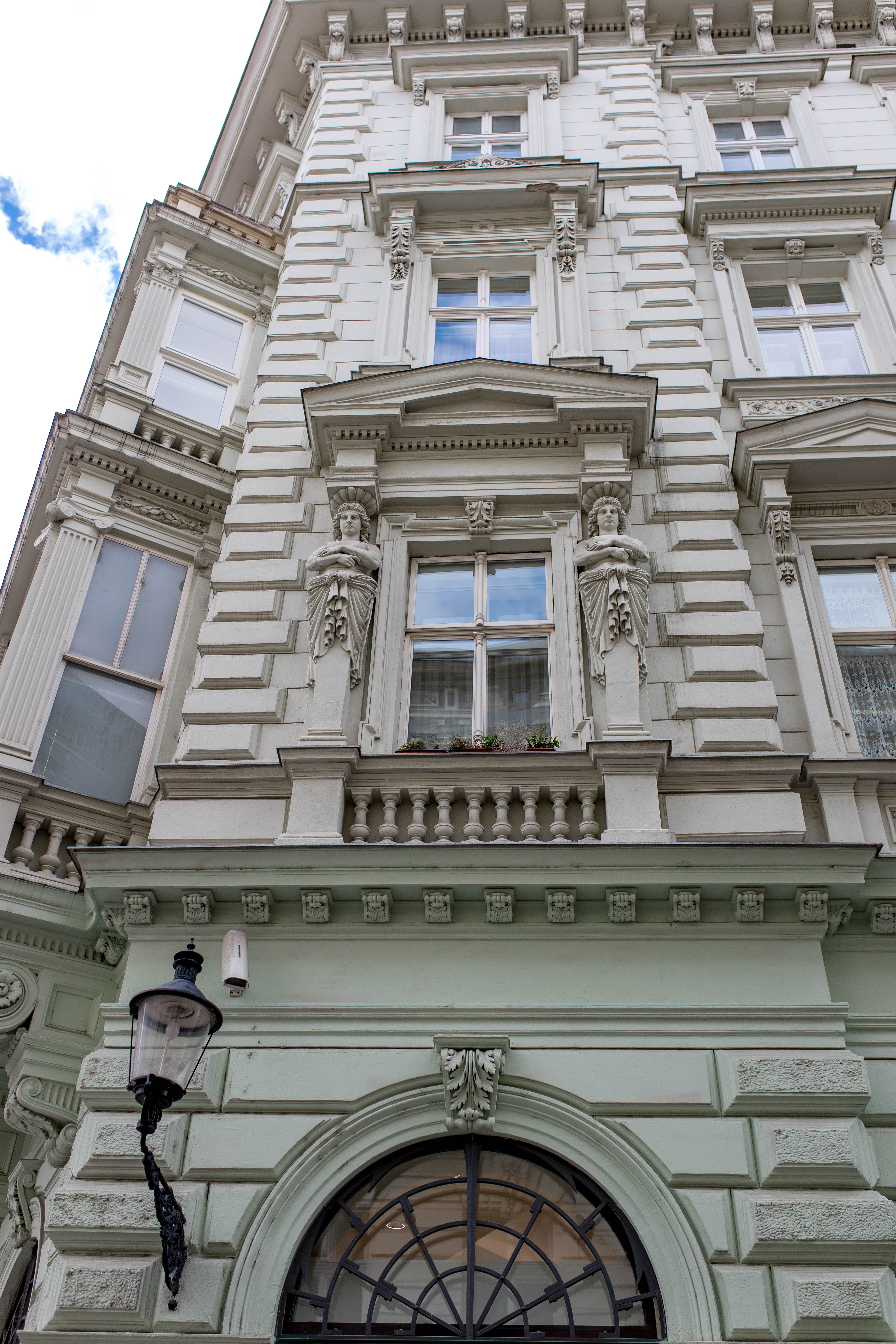 Bratislava 219
