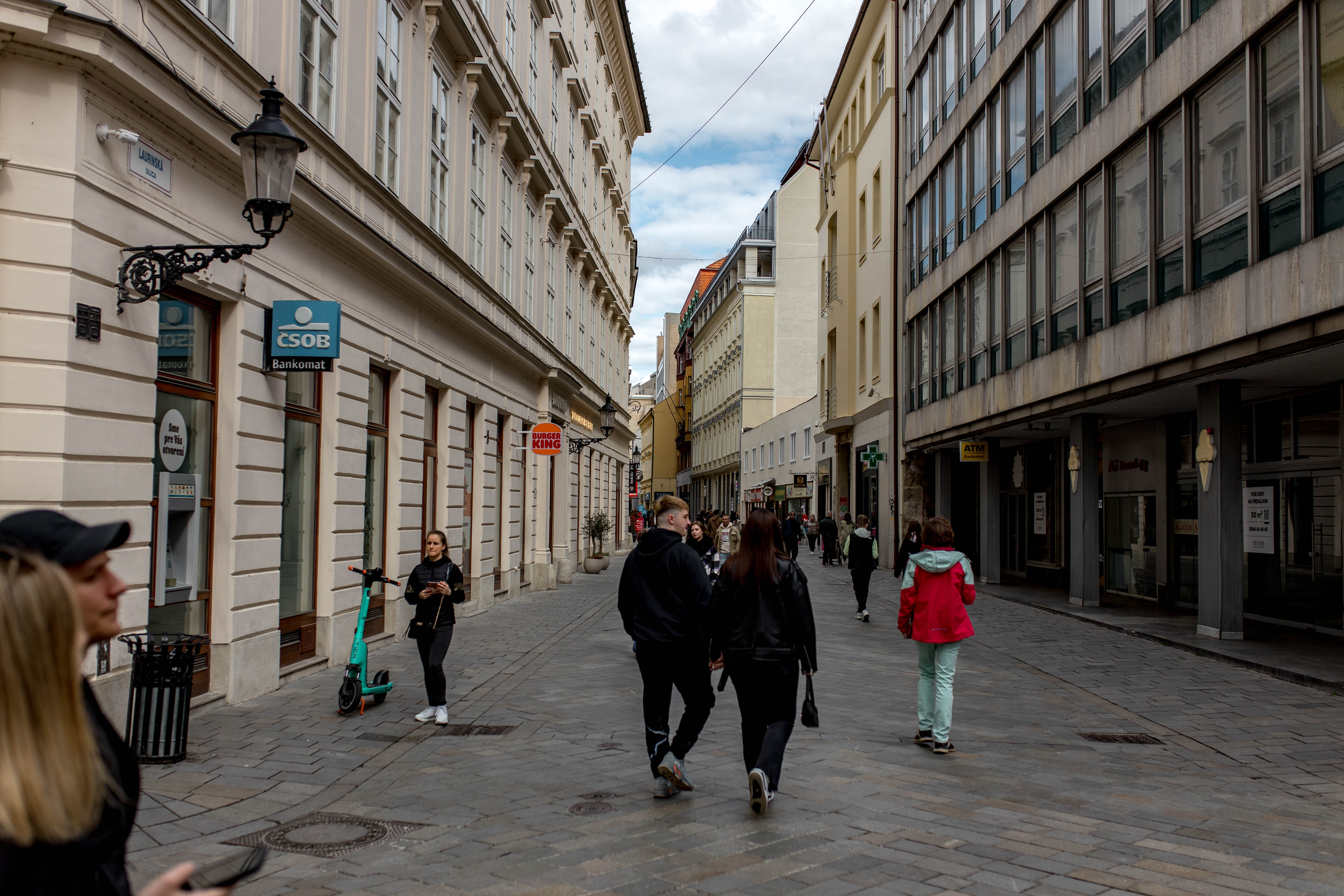 Bratislava 225