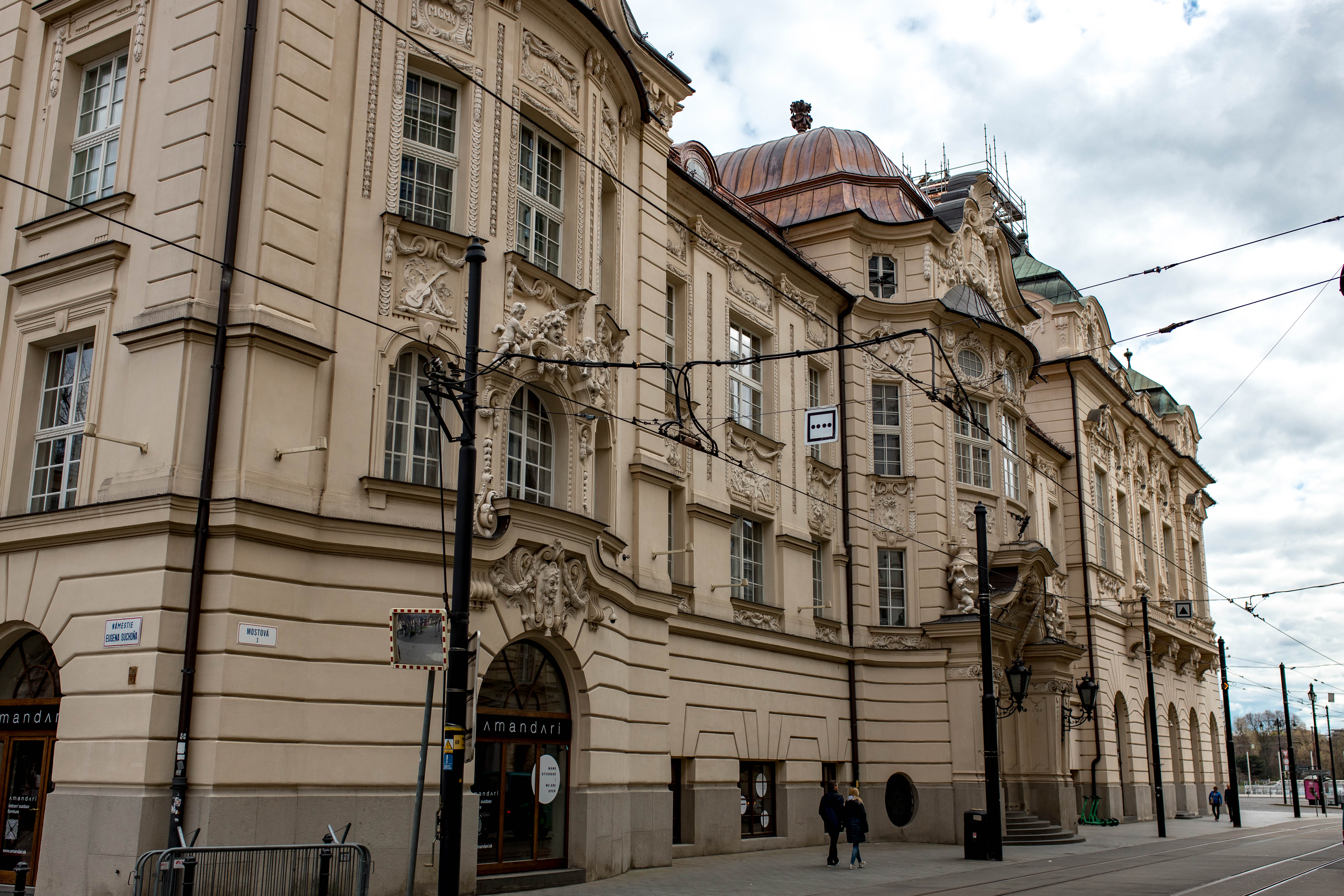 Bratislava 239