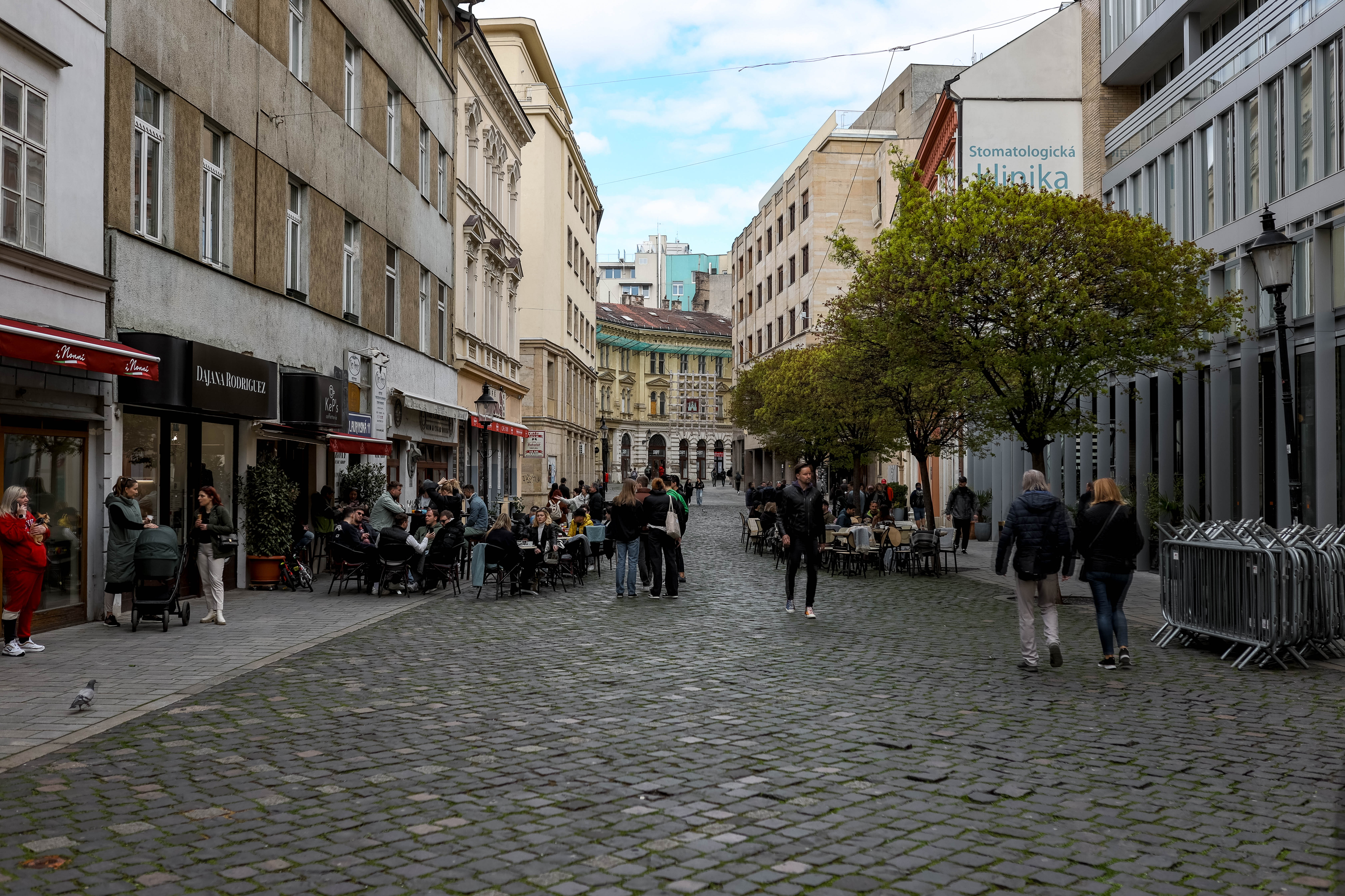 Bratislava 251