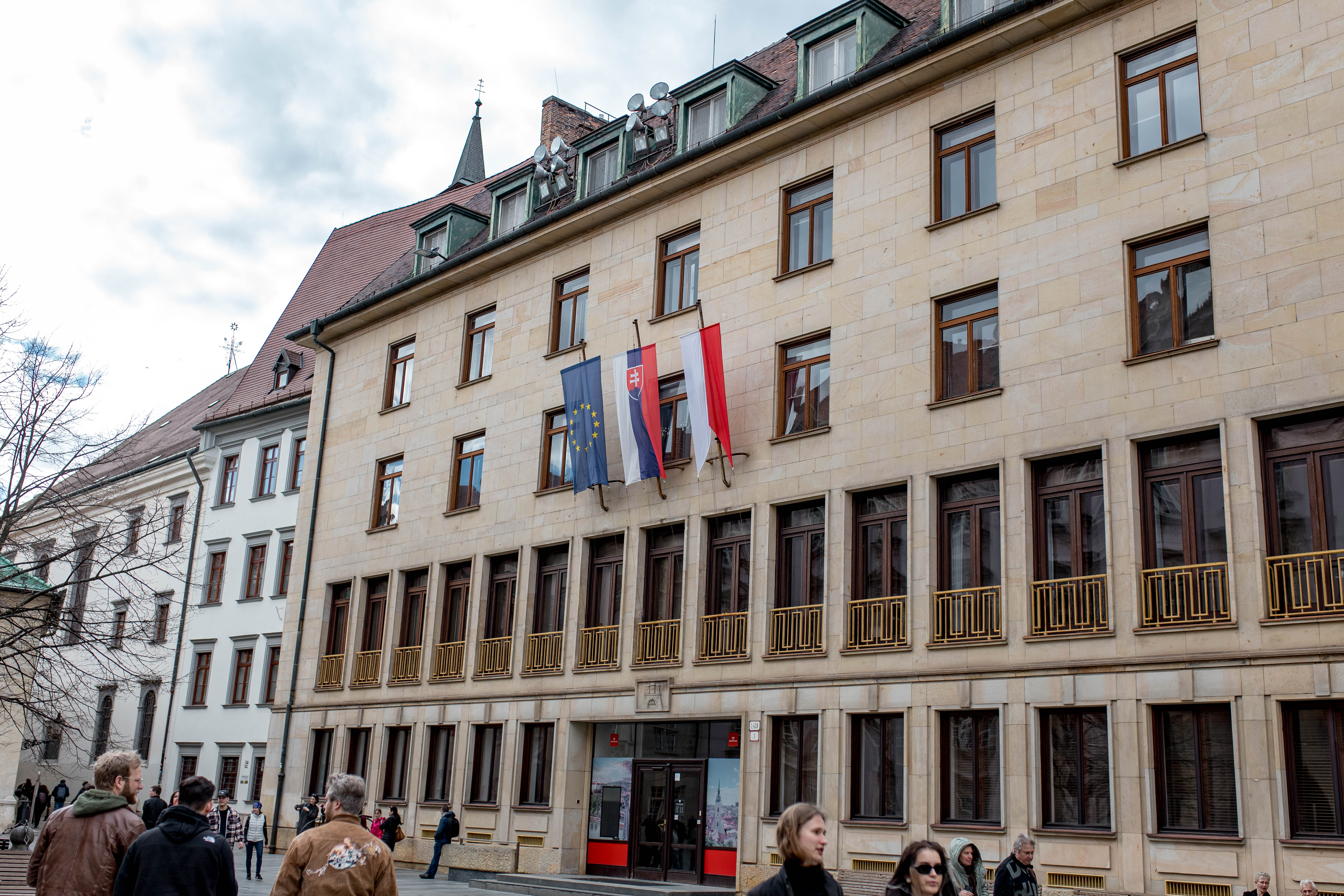 Bratislava 255