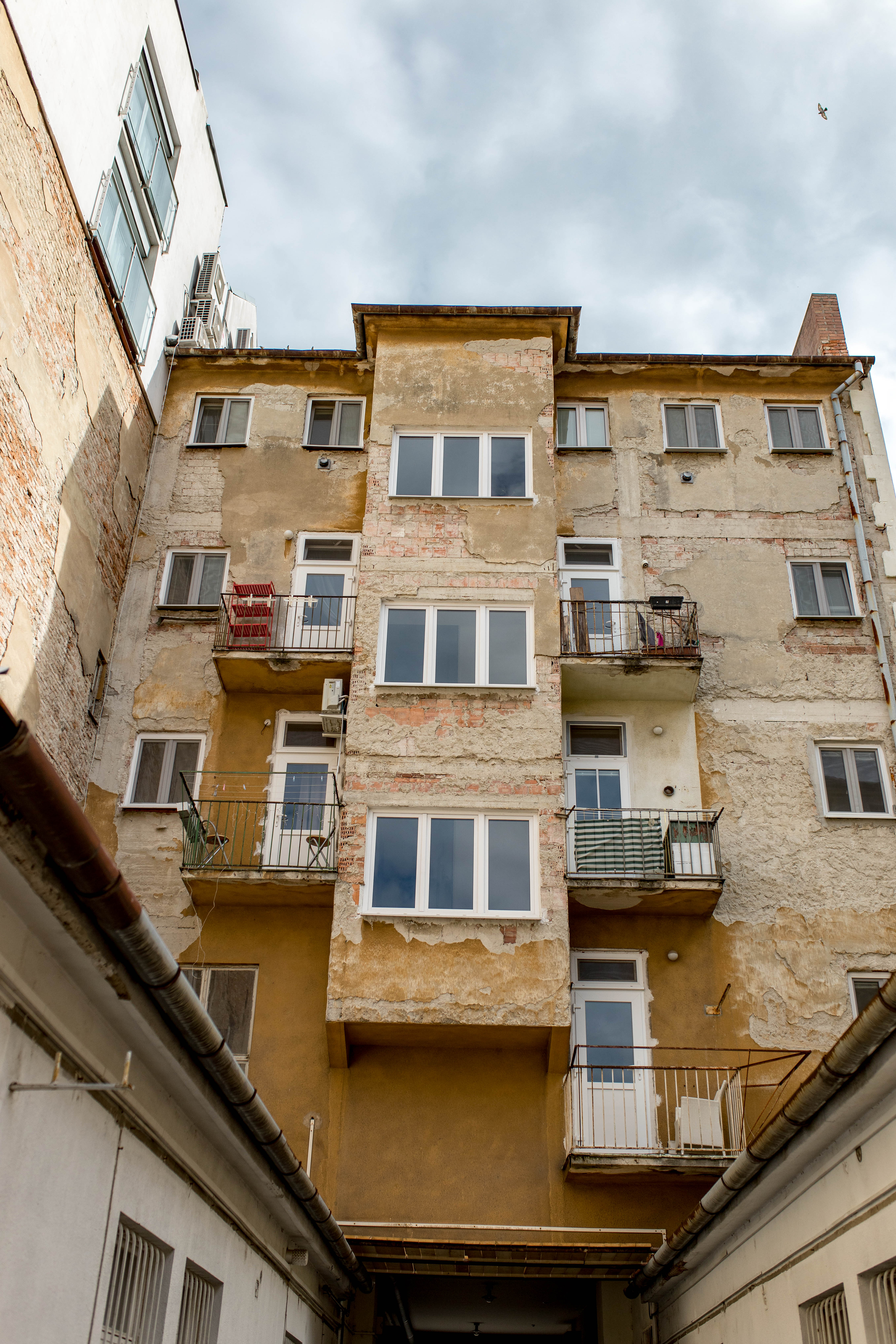 Bratislava 279