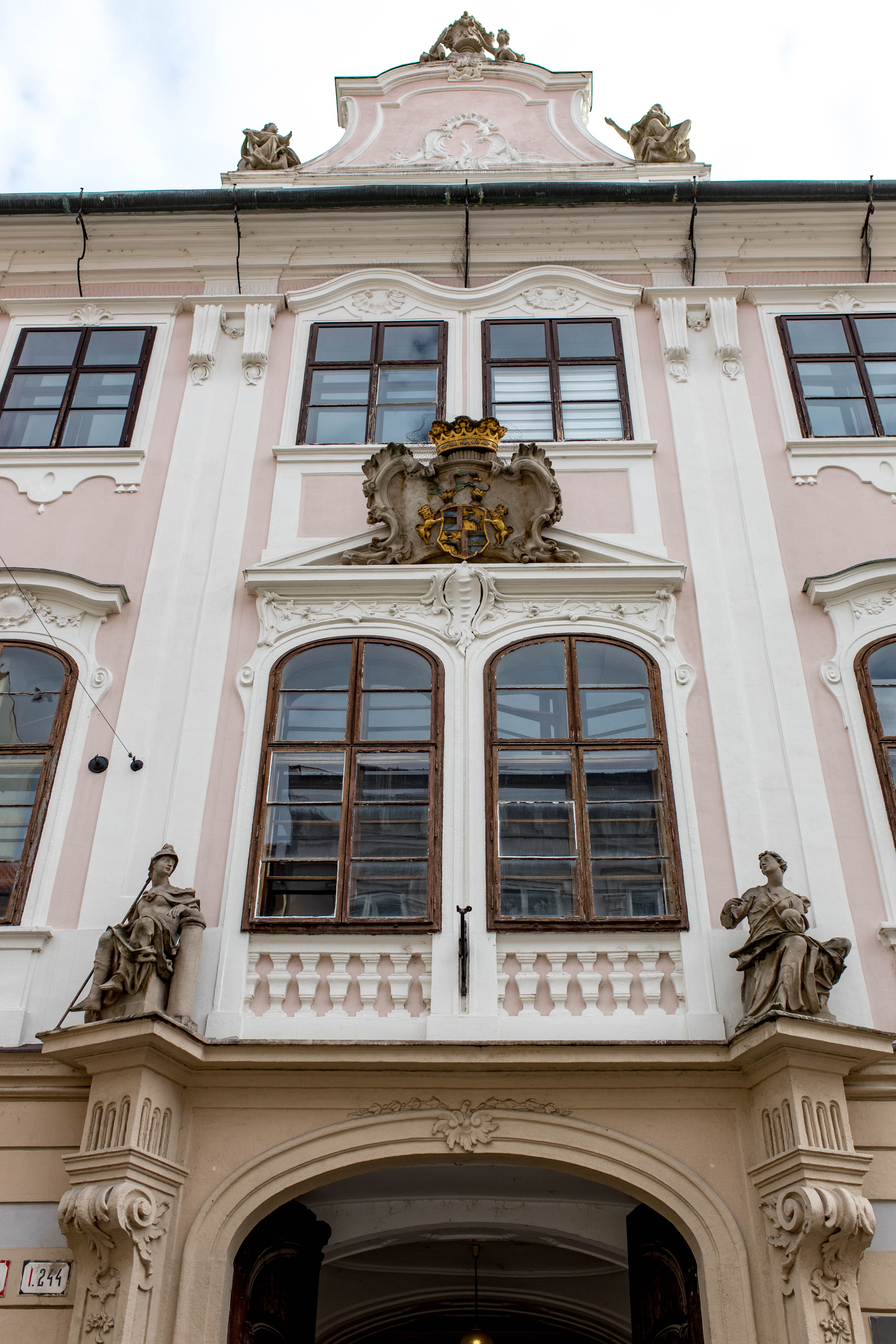 Bratislava 281
