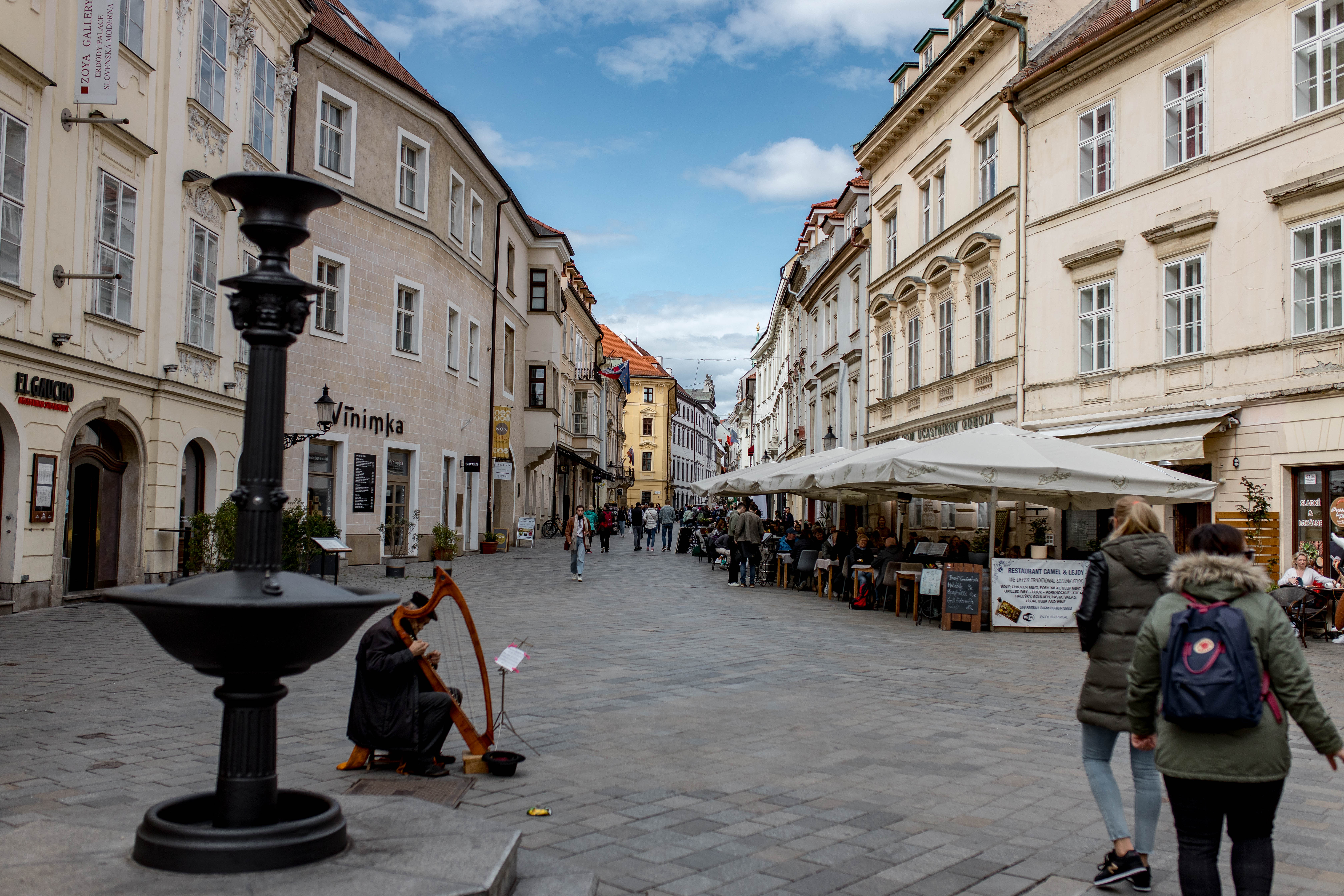 Bratislava 285