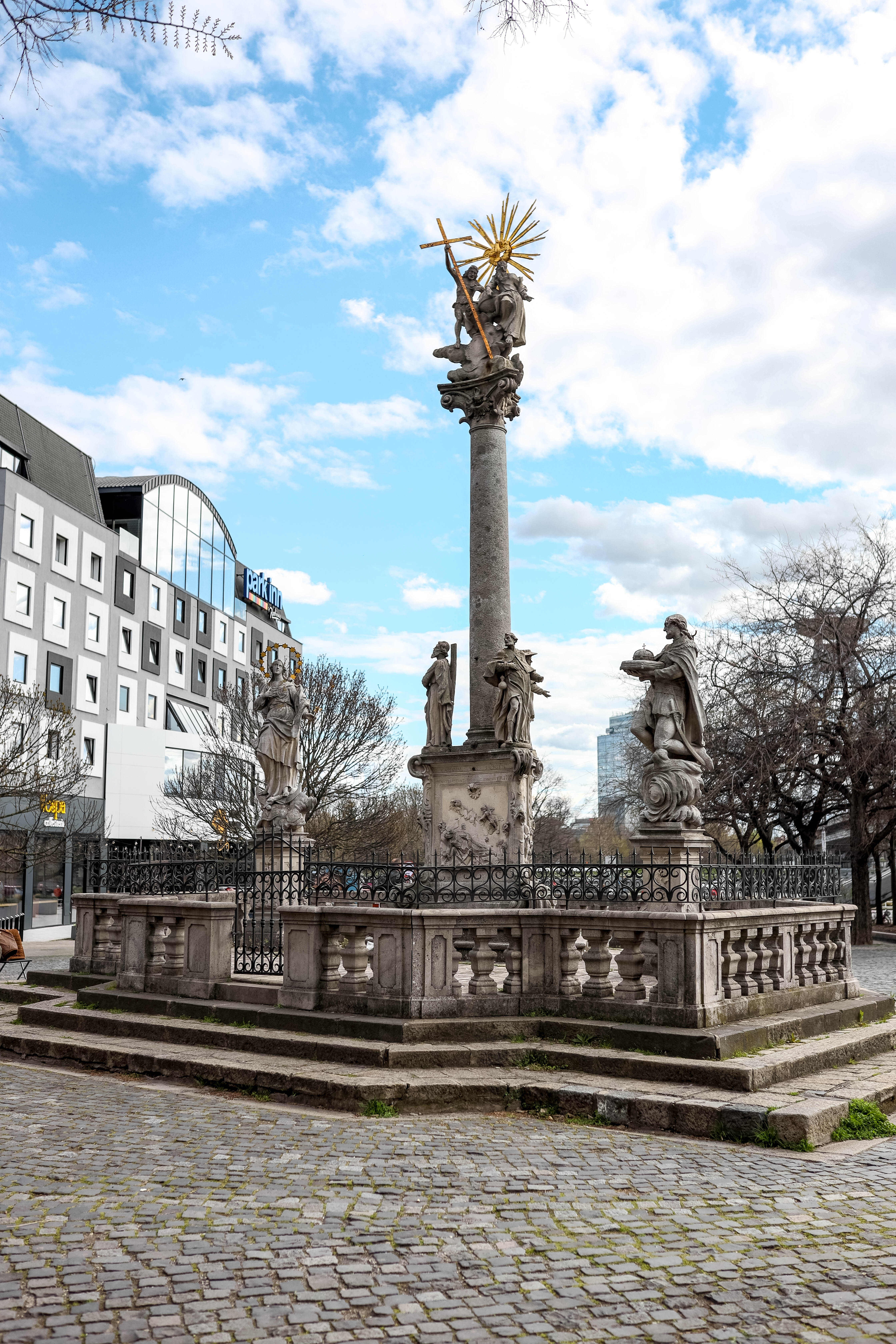 Bratislava 296
