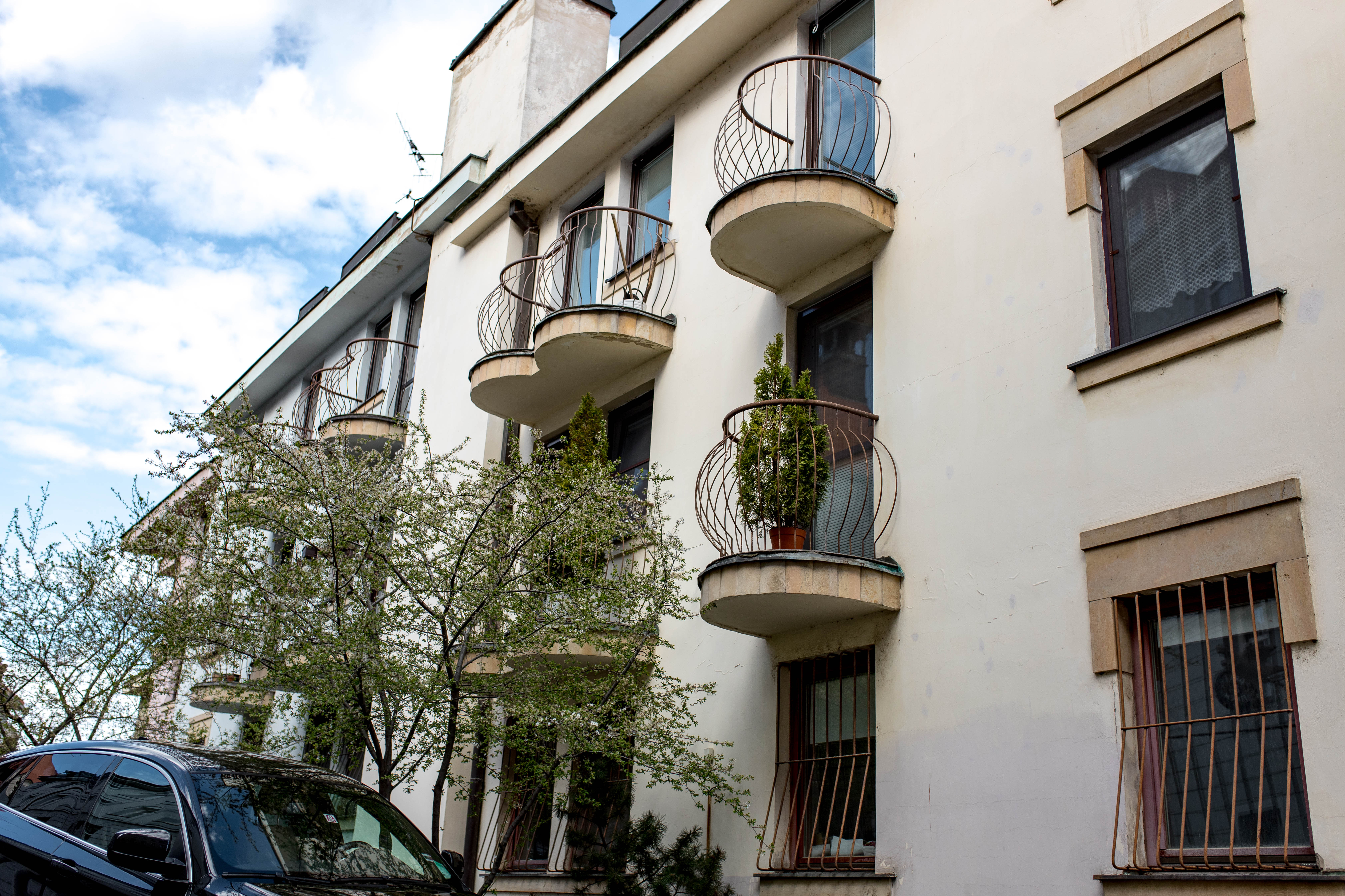 Bratislava 320