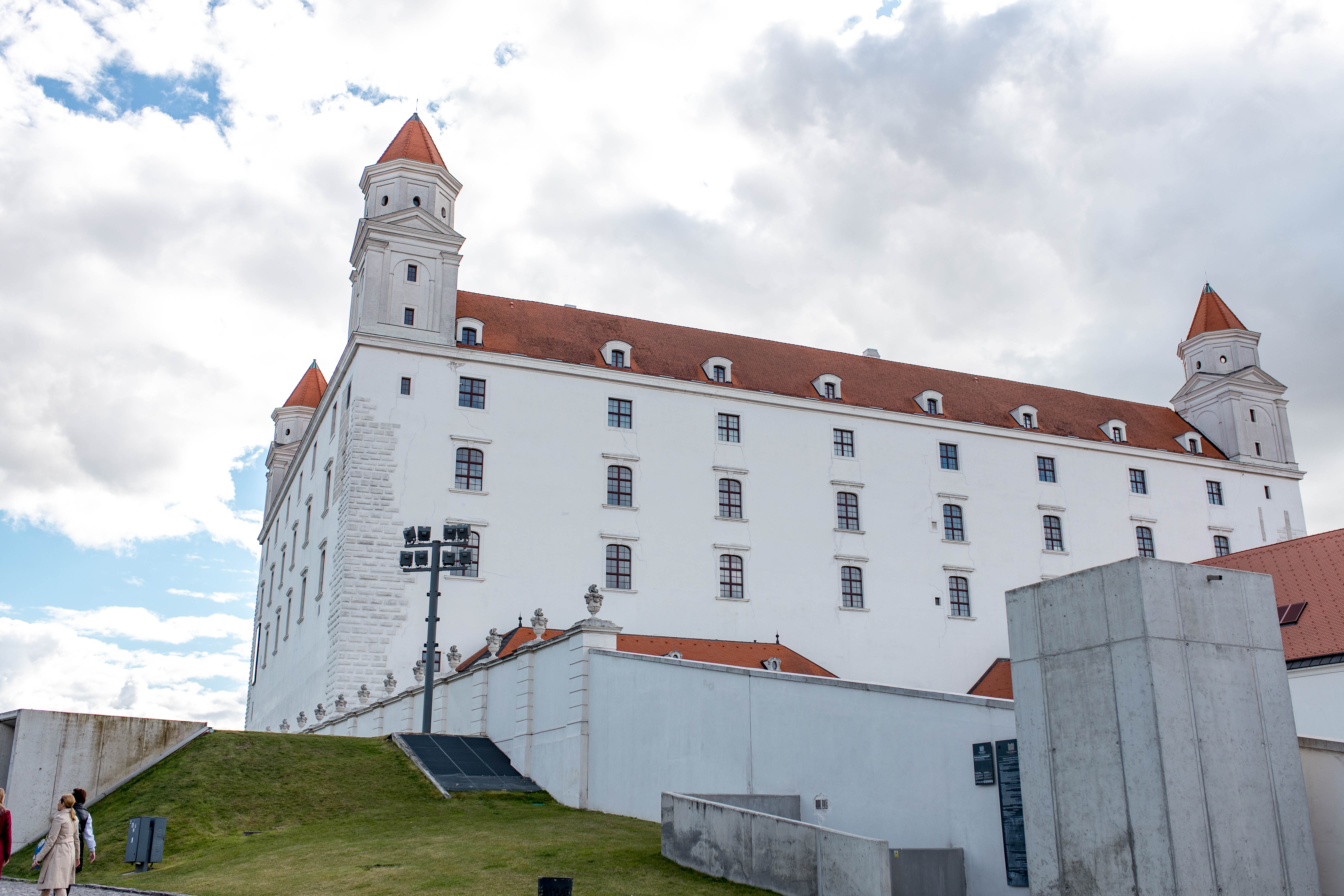 Bratislava 338