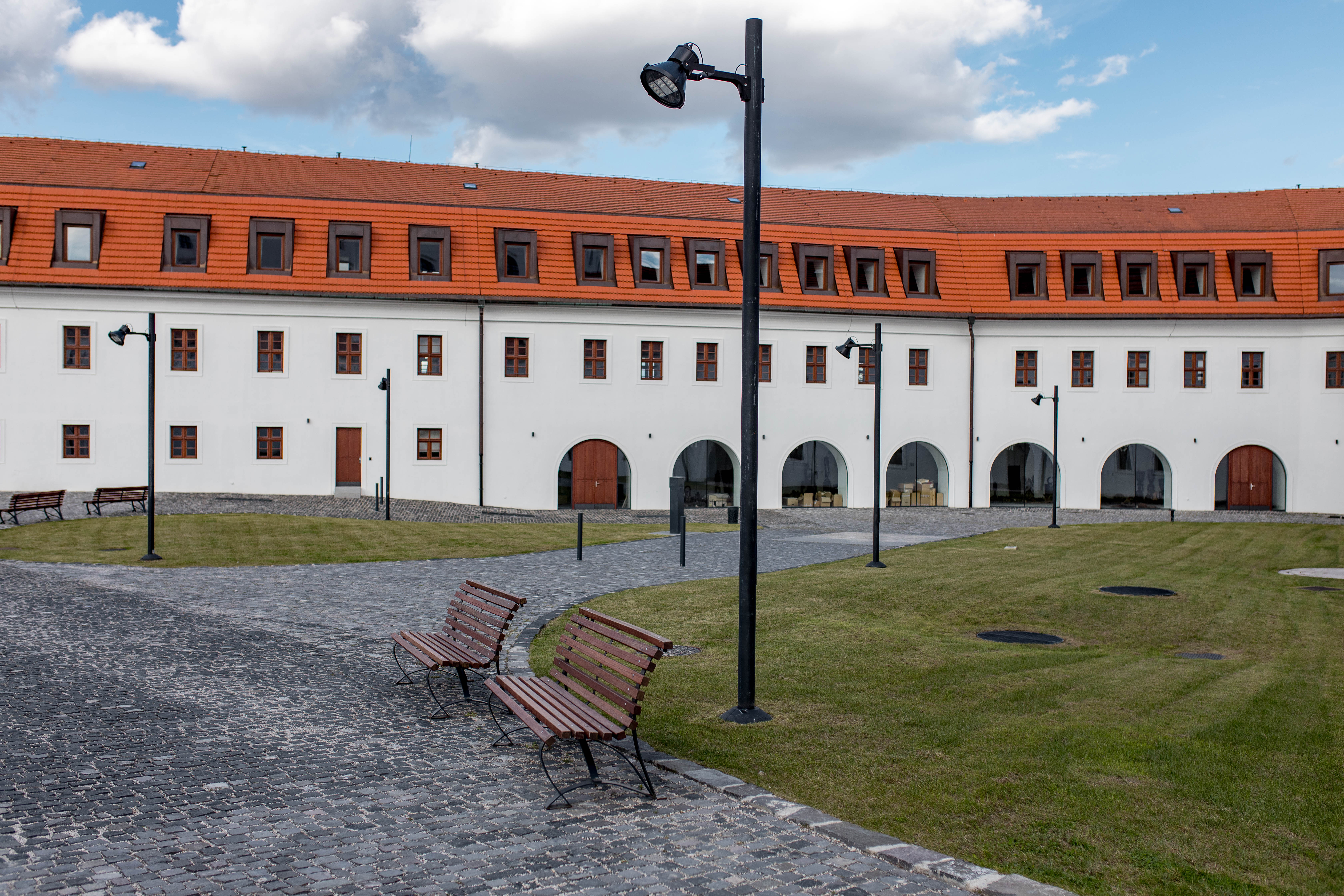 Bratislava 339